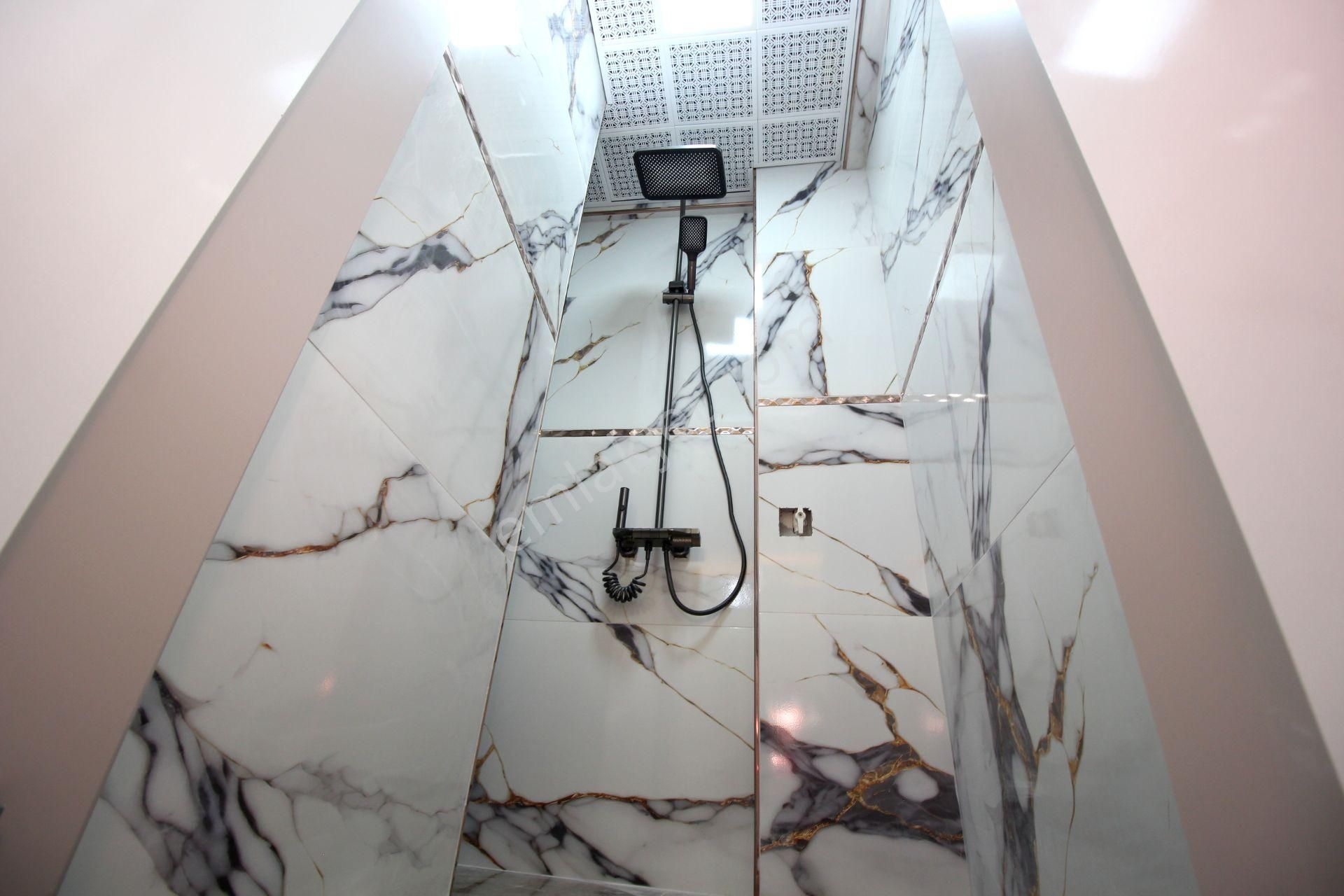 Emre Emlaktan Mareşal Çakmakta Mimari Tasarımlı Oturuma Hazır 3+1 Satılık Daire - Görsel 15