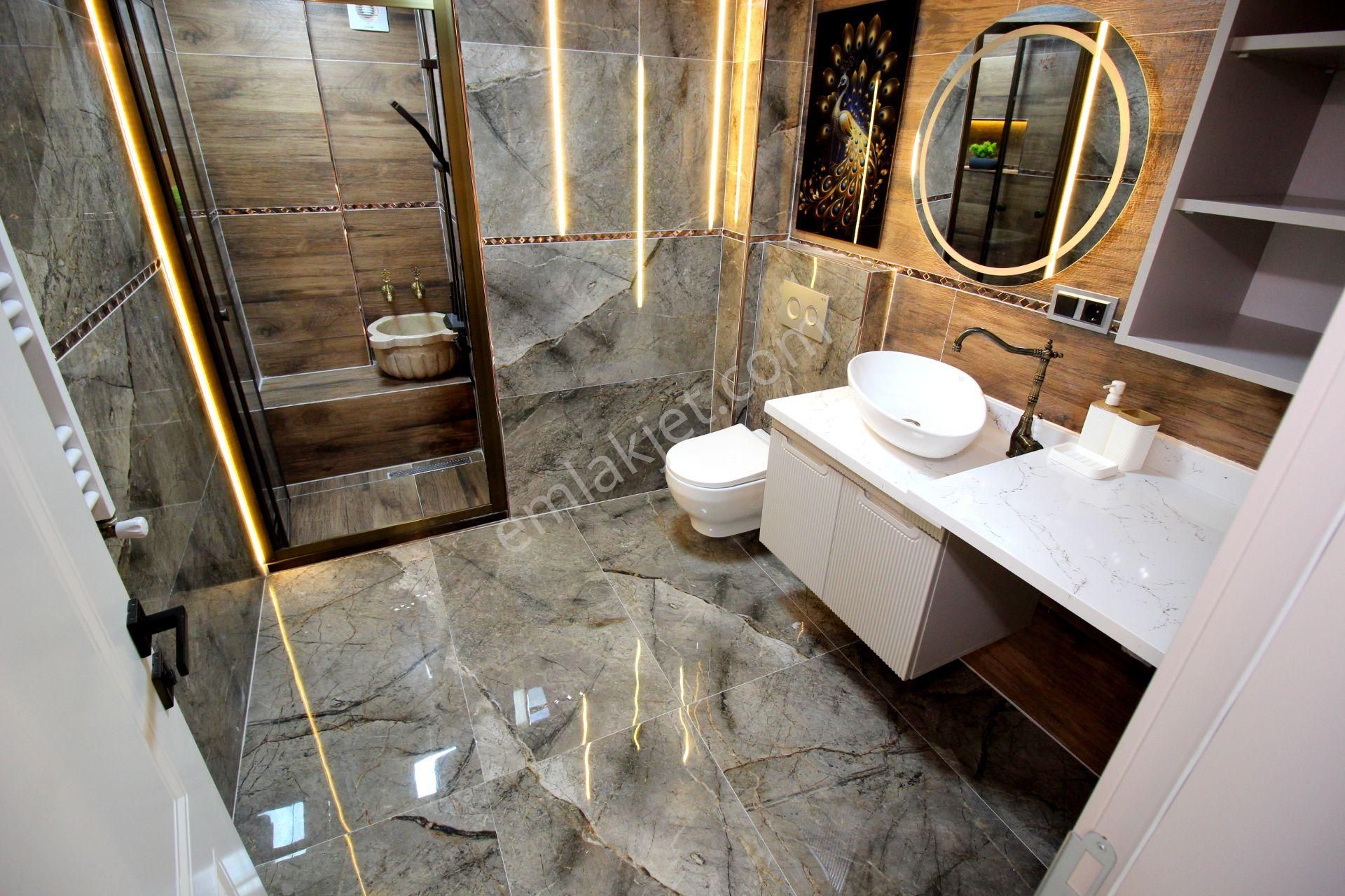 Emre Emlaktan Mareşal Çakmakta Mimari Tasarımlı Oturuma Hazır 3+1 Satılık Daire - Görsel 17