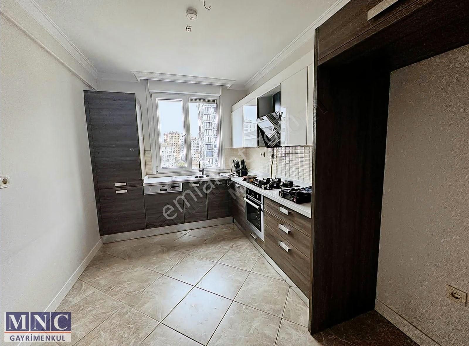 Kaptanarifte Geniş Önü Açık Ferah Satılık Daire - Görsel 25