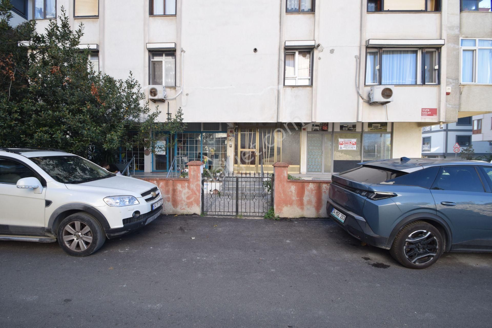 Altıntepede, Eski Bağdat Caddesine Cepheli Satılık Dükkan - Görsel 12