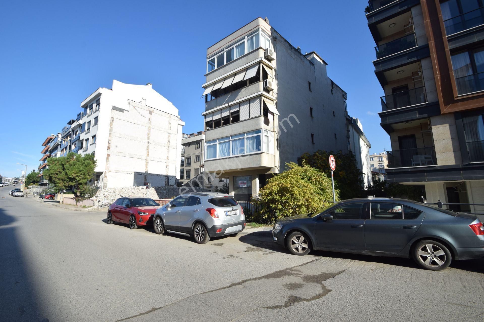 Altıntepede, Eski Bağdat Caddesine Cepheli Satılık Dükkan - Görsel 19