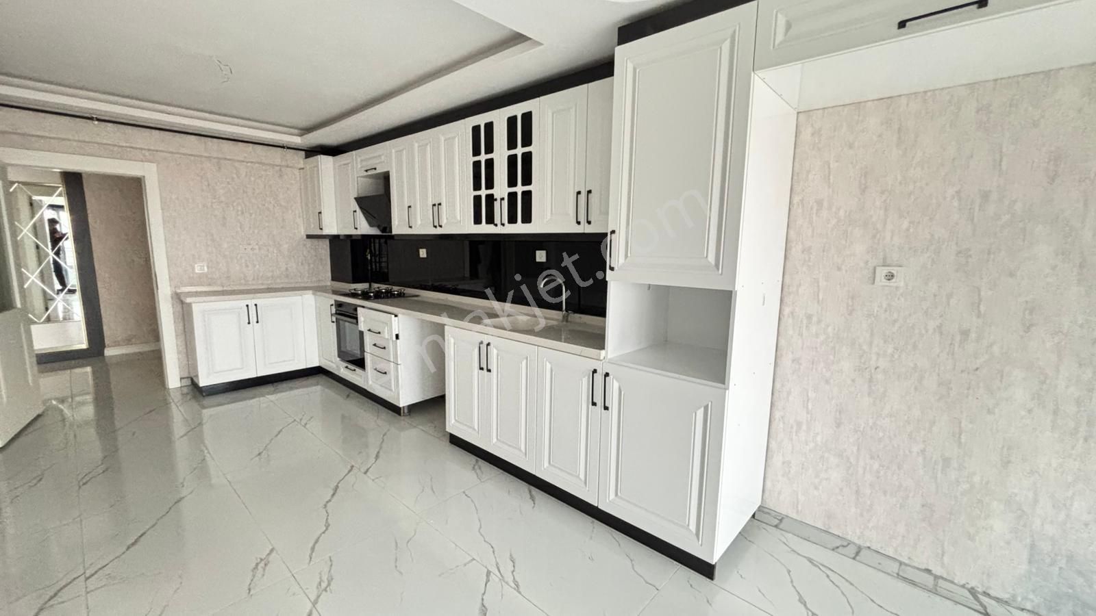 Vizyon'dan Belediye Yakın Manzaralı 4+1 Site Daire - Görsel 2