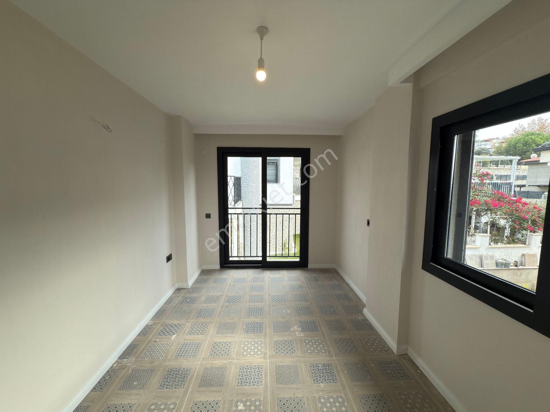 Kuşadası Kadınlar Denizi'nde Özel Havuzlu, Eşsiz Müstakil Yaşam Fırsatı - Görsel 21