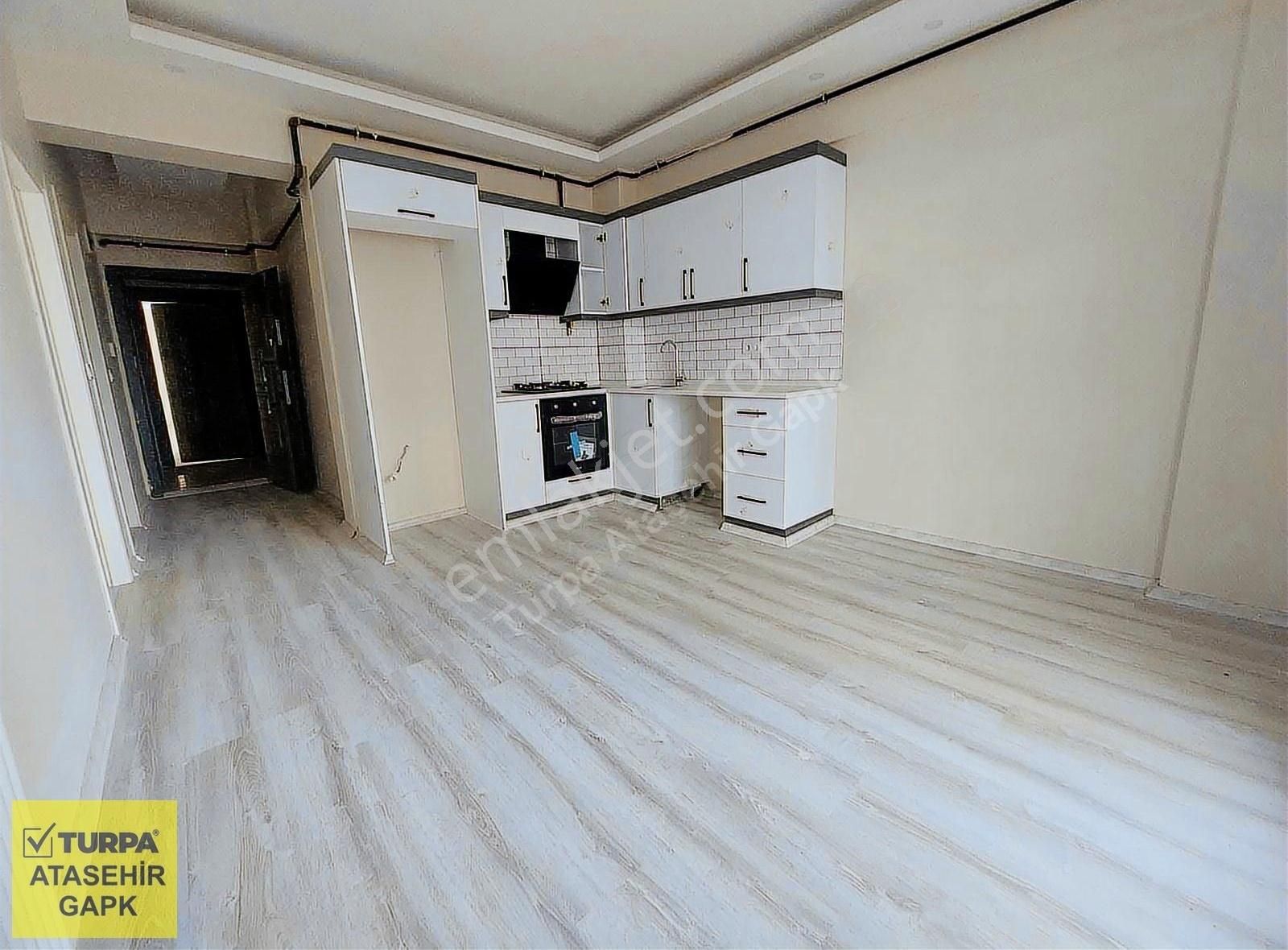 Menemen Seyrek Satılık 1+1 Daire - Görsel 11