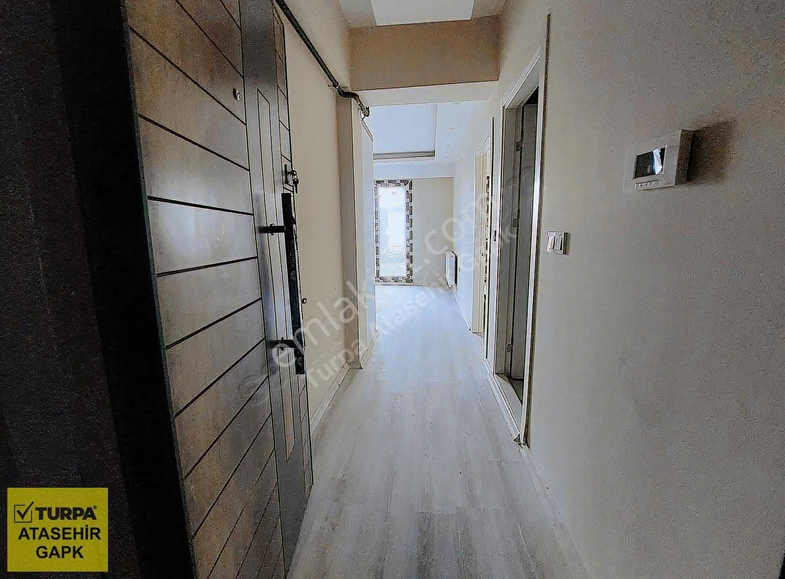 Menemen Seyrek Satılık 1+1 Daire - Görsel 12