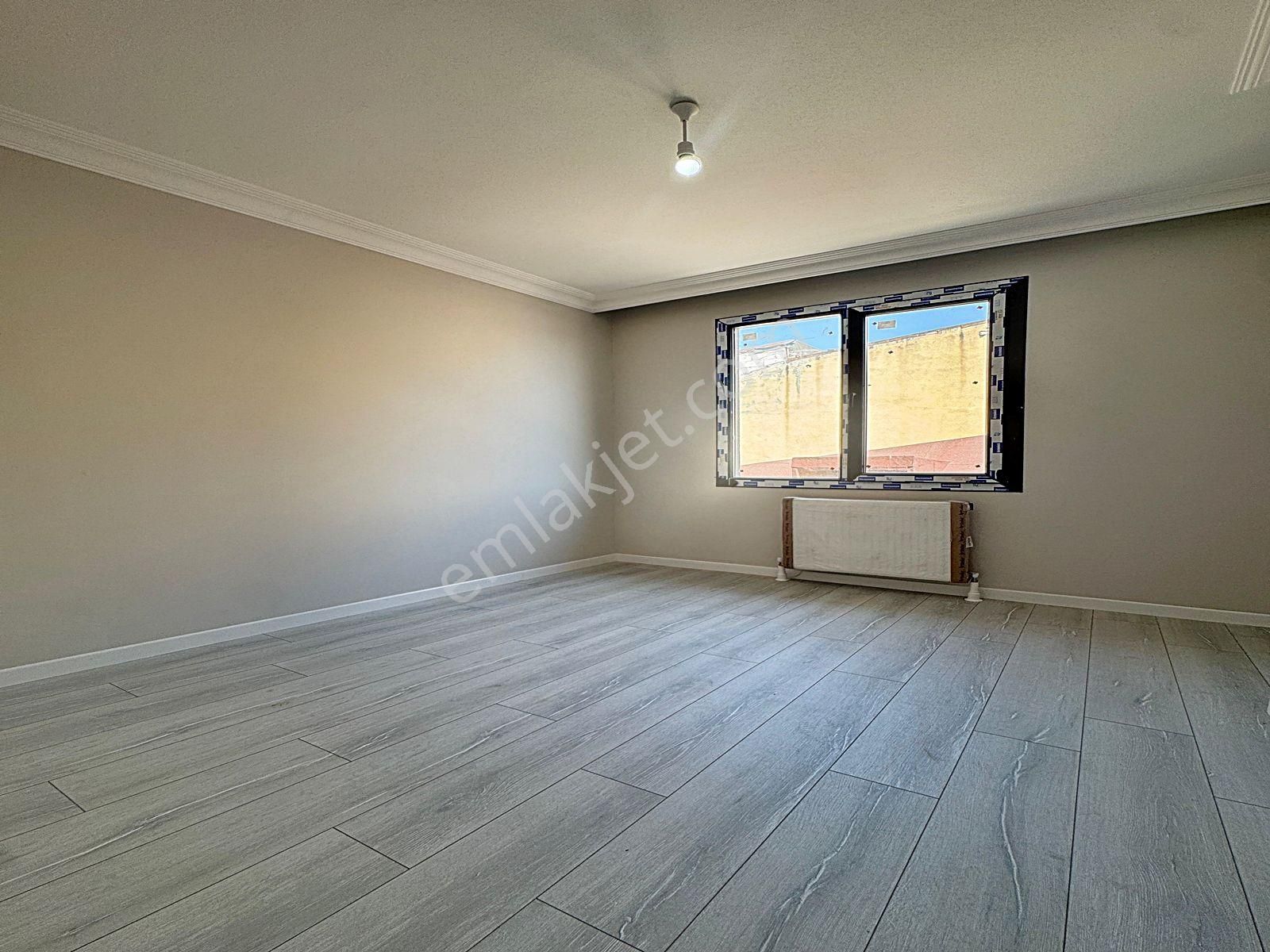 Cadde34 Yapı'dan Eminevime Uygun Sıfır 2+1 Çift Balkonlu, Ebeveyn Banyolu Köşe Cephe Satılık Daire - Görsel 17