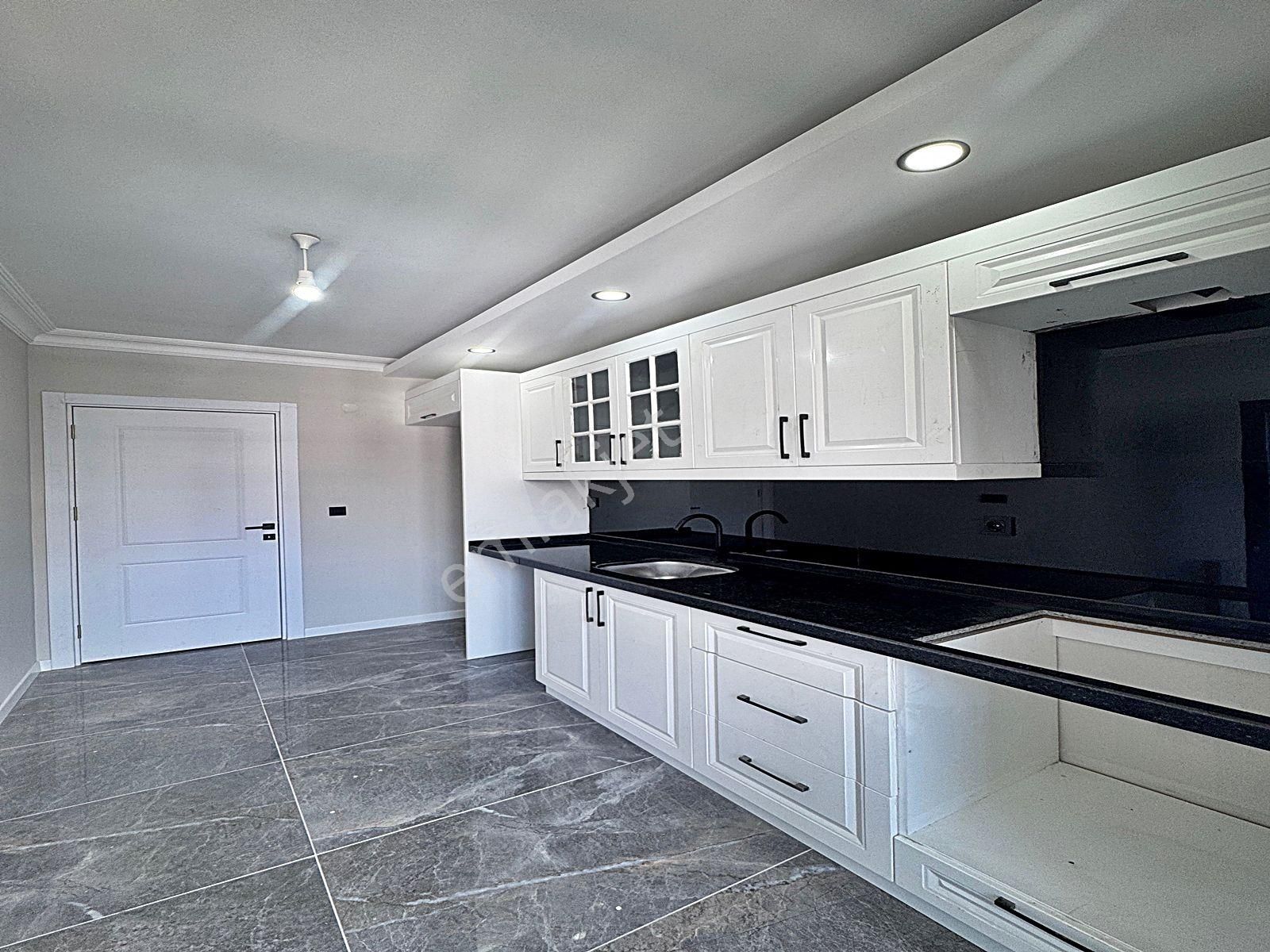 Cadde34 Yapı'dan Eminevime Uygun Sıfır 2+1 Çift Balkonlu, Ebeveyn Banyolu Köşe Cephe Satılık Daire - Görsel 5