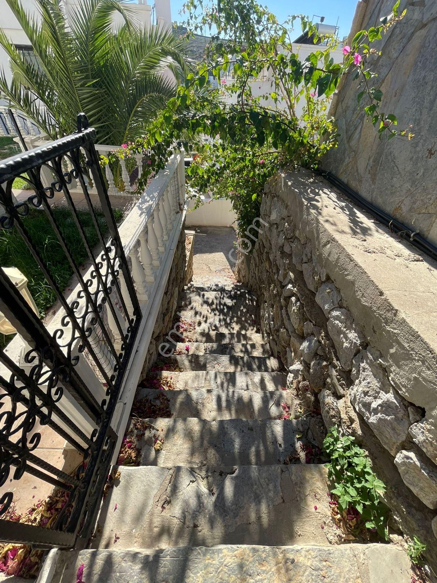 🌊 Bodrum Bardakçı’da Muhteşem Deniz Manzaralı Kiralık Dubleks - Görsel 31