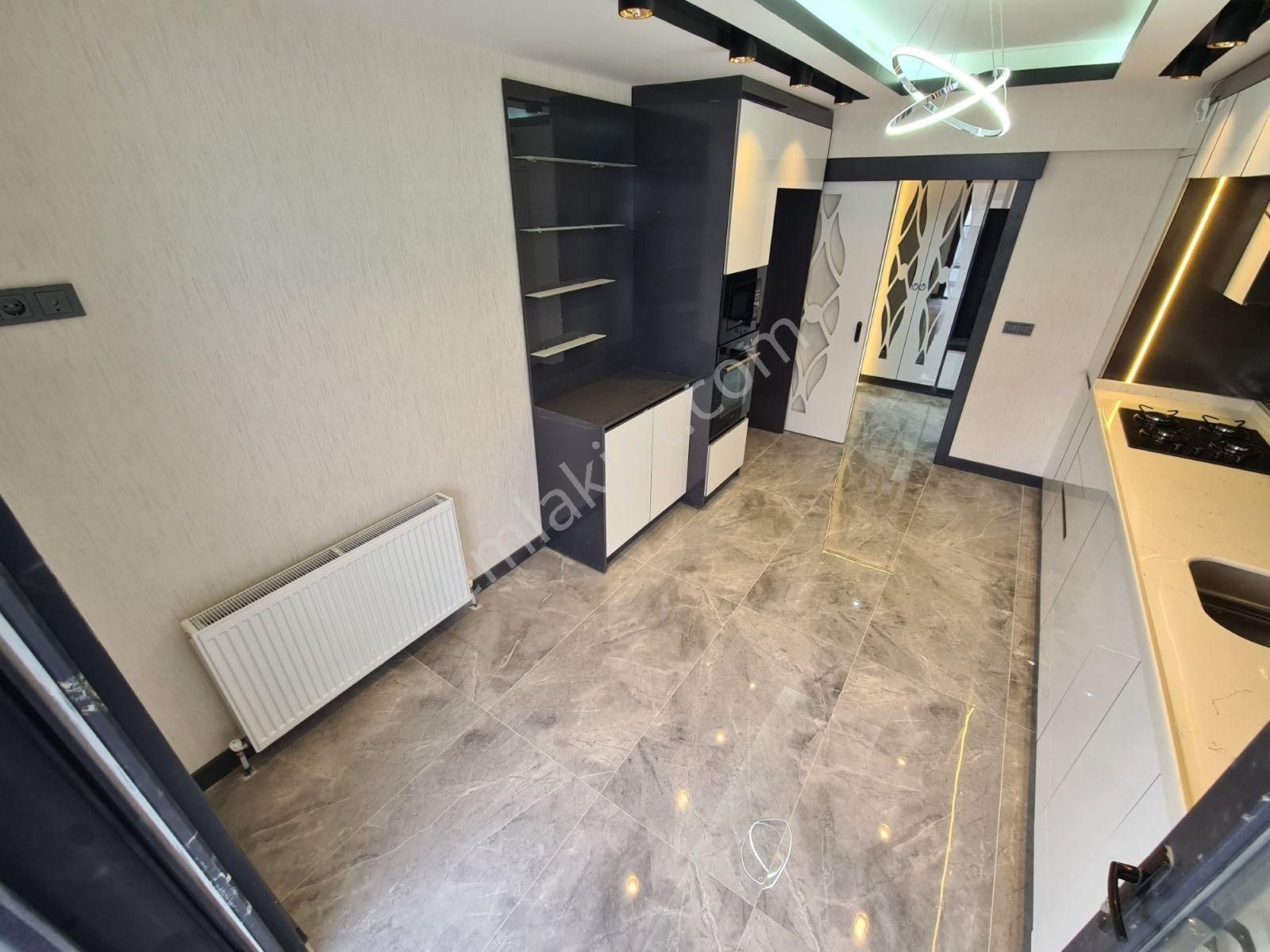 Burç Mah. Özenle Dekore Edilmiş Delux Yapılı Sıfır 3+1'ler - Görsel 4