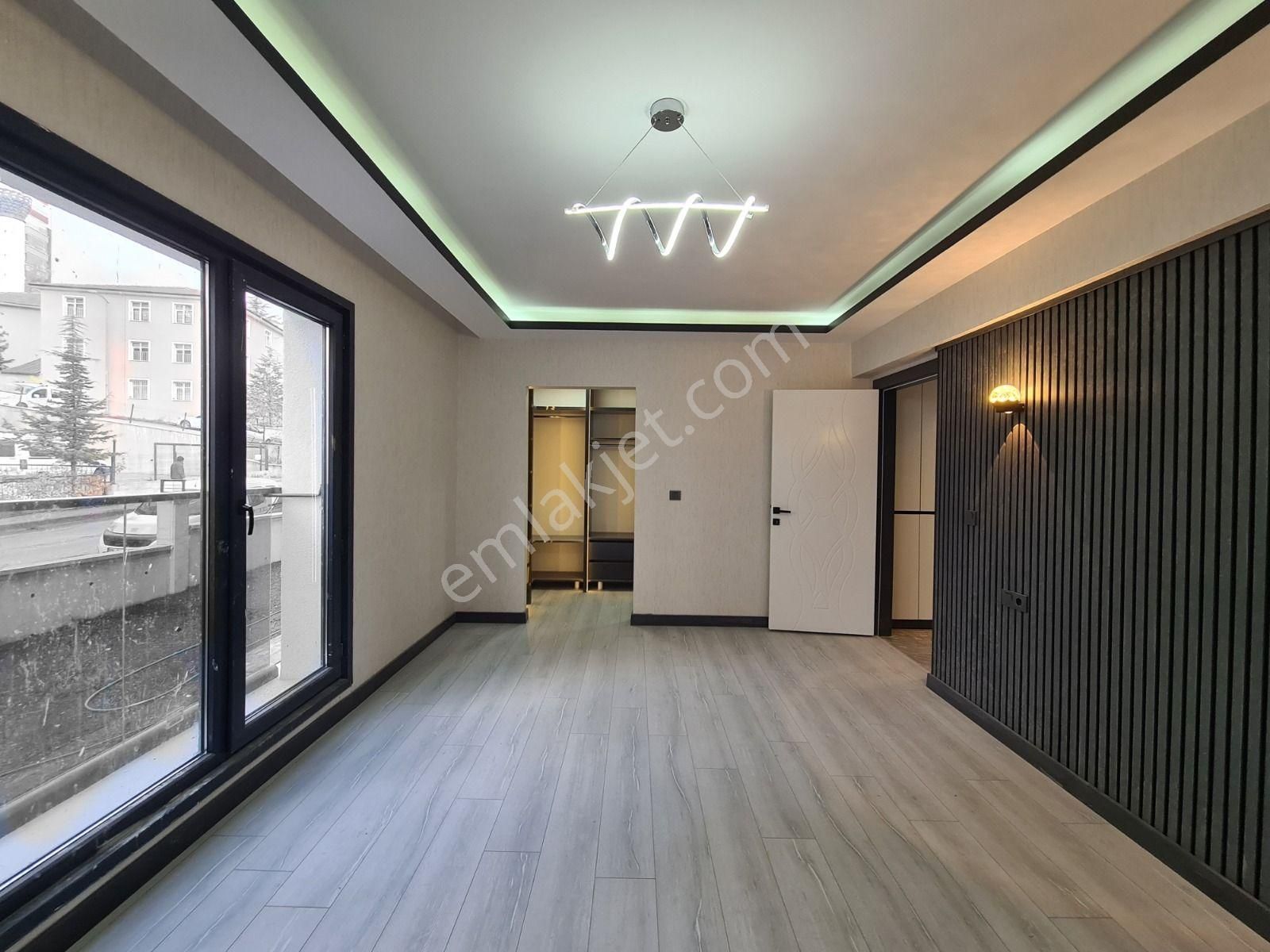 Burç Mah. Özenle Dekore Edilmiş Delux Yapılı Sıfır 3+1'ler - Görsel 28