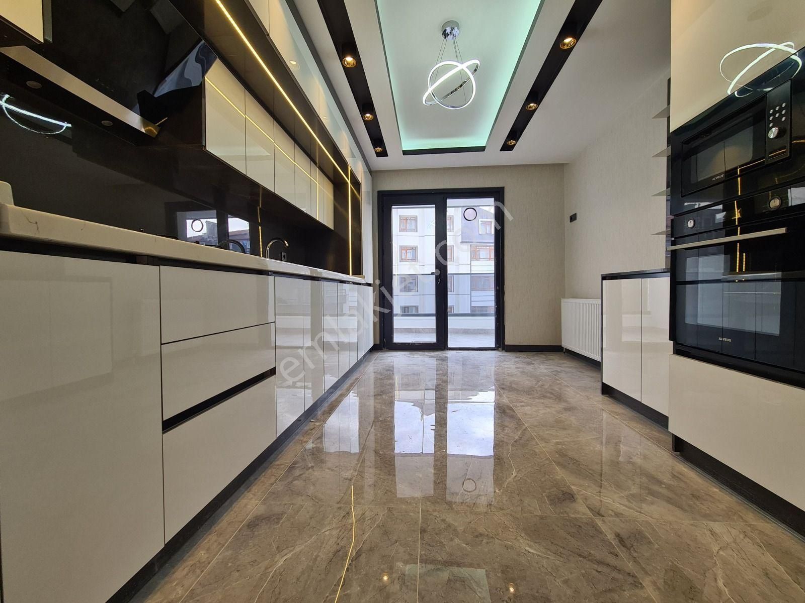 Burç Mah. Özenle Dekore Edilmiş Delux Yapılı Sıfır 3+1'ler - Görsel 2