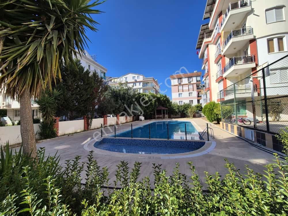 Sahibinden Konyaaltı Hurma Mah. En Gözde Sitesinde Satılık 4+1 Dubleks Daire