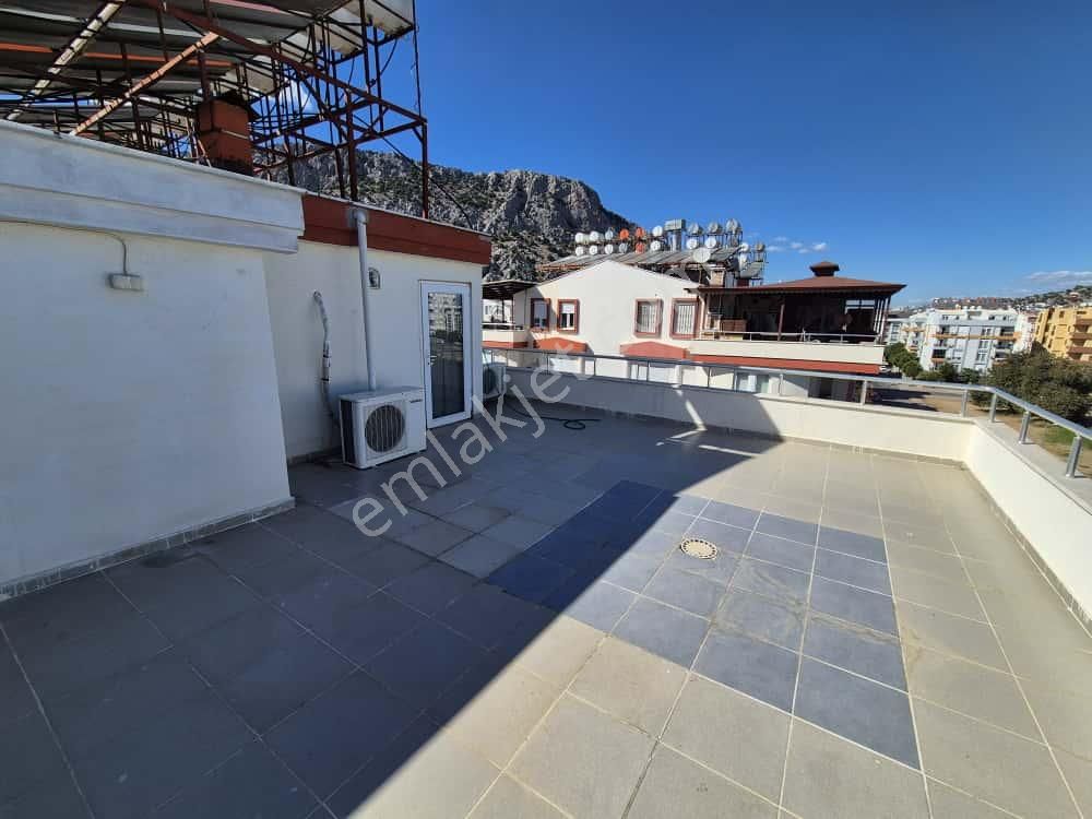 Sahibinden Konyaaltı Hurma Mah. En Gözde Sitesinde Satılık 4+1 Dubleks Daire - Görsel 16