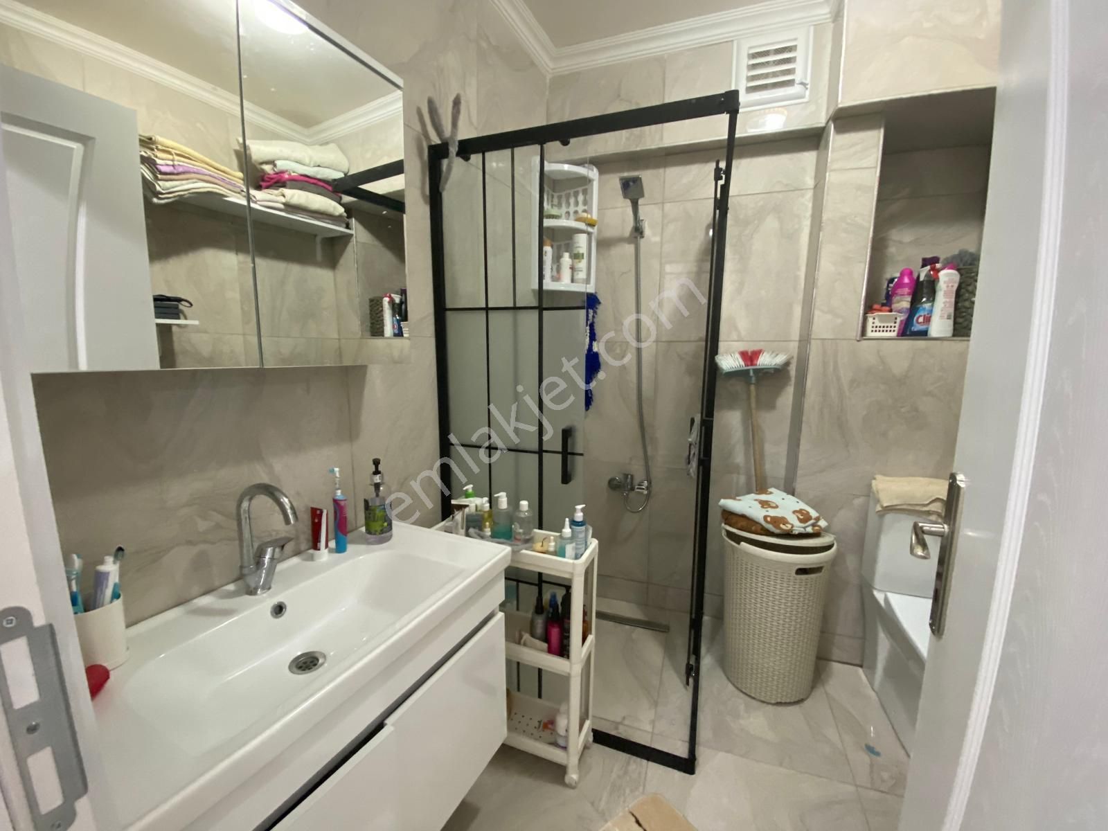 Gaziosmanpaşa Bağlarbaşı Mahallesinde 2+1/85m2/1. Kat/ Satılık Daire - Görsel 10