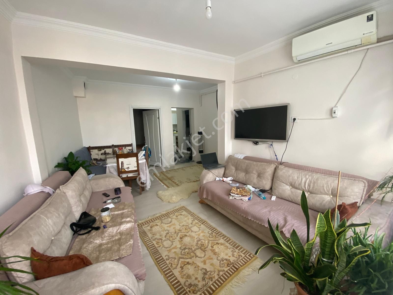 Gaziosmanpaşa Bağlarbaşı Mahallesinde 2+1/85m2/1. Kat/ Satılık Daire - Görsel 2