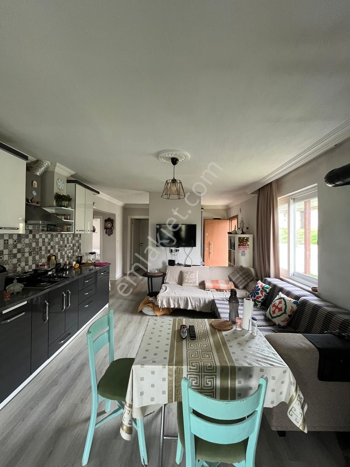 Çanakkale Çan Bozguç Köyünde 1.130 M2 Bahçesi Olan Harika Bir Ev - Görsel 15