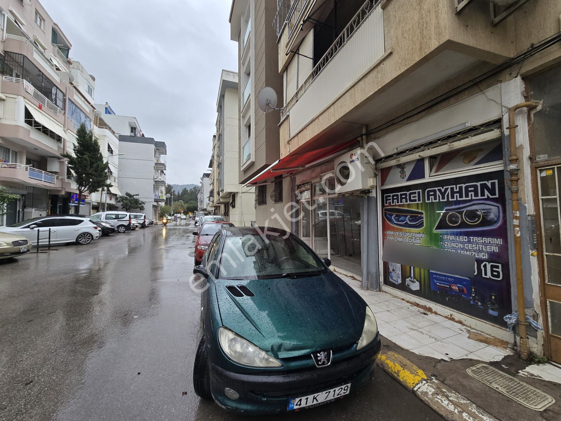 Balçovada Otobüs Yolu Üzeri 30 M.kare Satılık Dükkan - Görsel 11