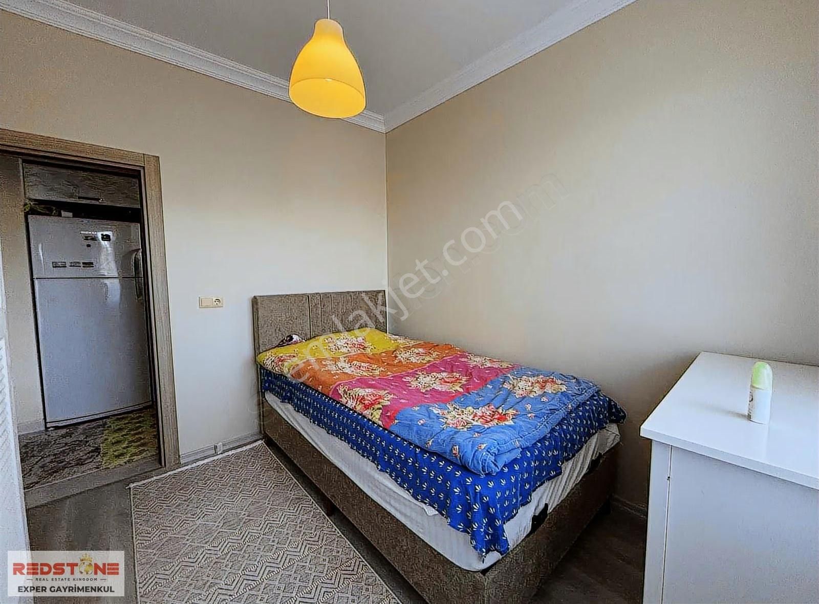 Havuzlu Sitede Ara Kat Kombili Cam Balkonlu 2+1 Satılık Daire - Görsel 13