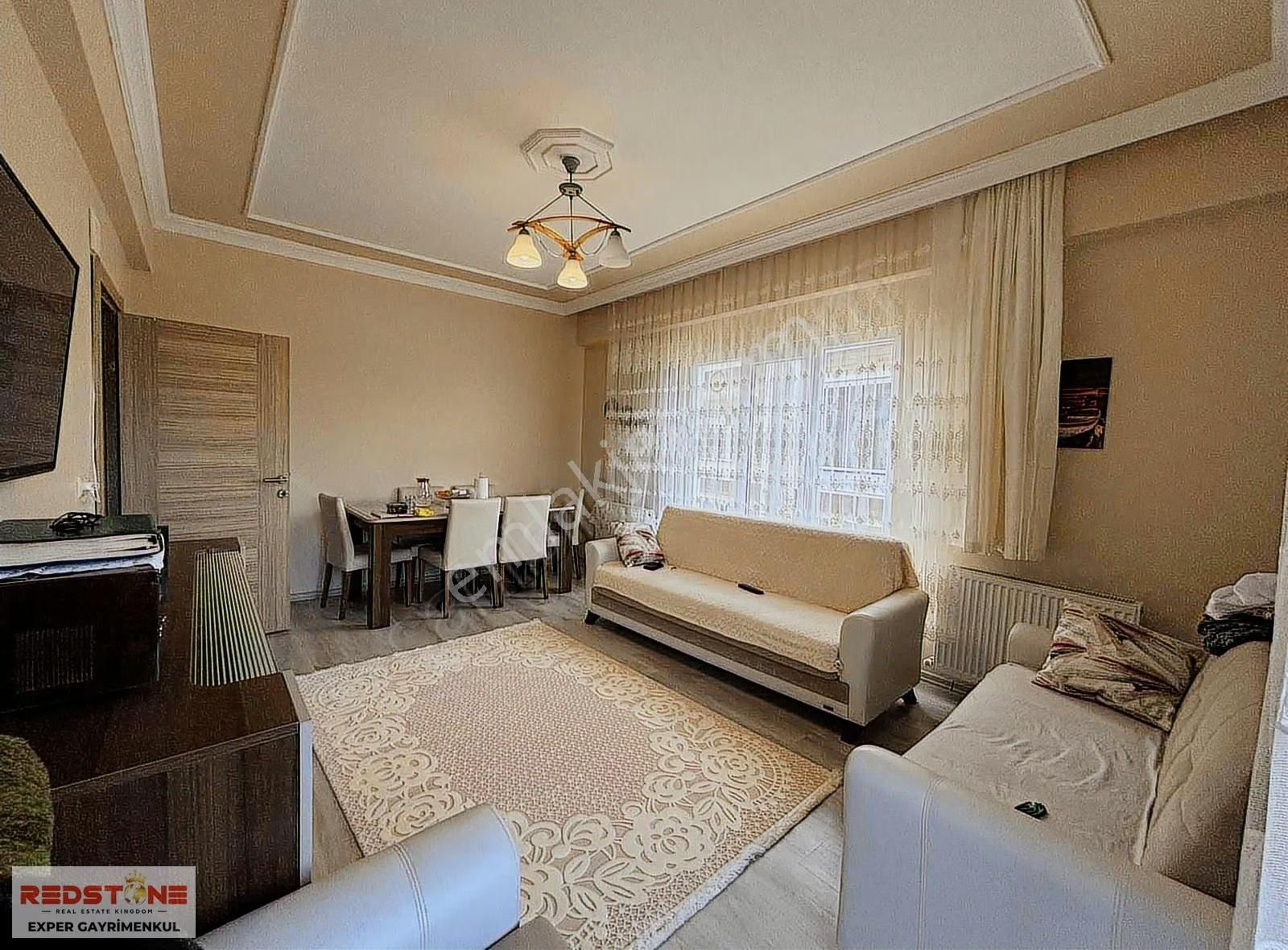 Havuzlu Sitede Ara Kat Kombili Cam Balkonlu 2+1 Satılık Daire - Görsel 6