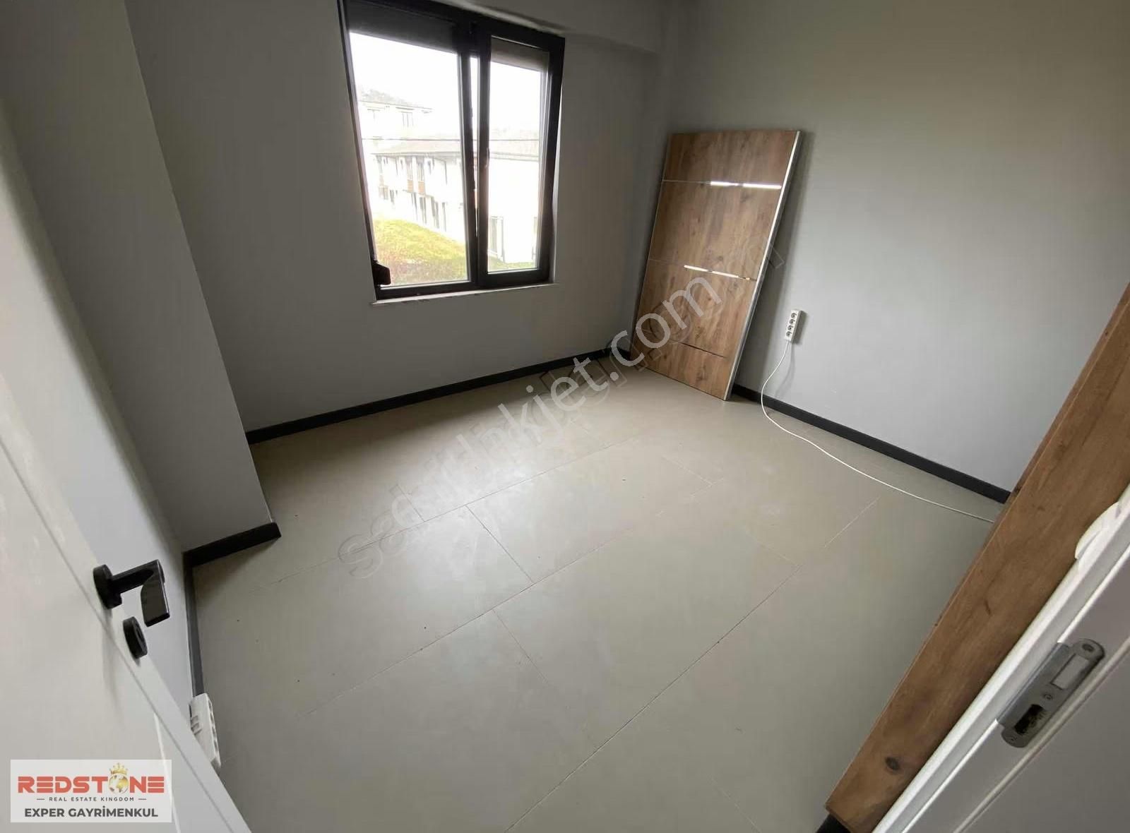 Karasu'da Eşsiz 4+1 Villa Müstakil Bahçeli Müstakil Girişli - Görsel 18