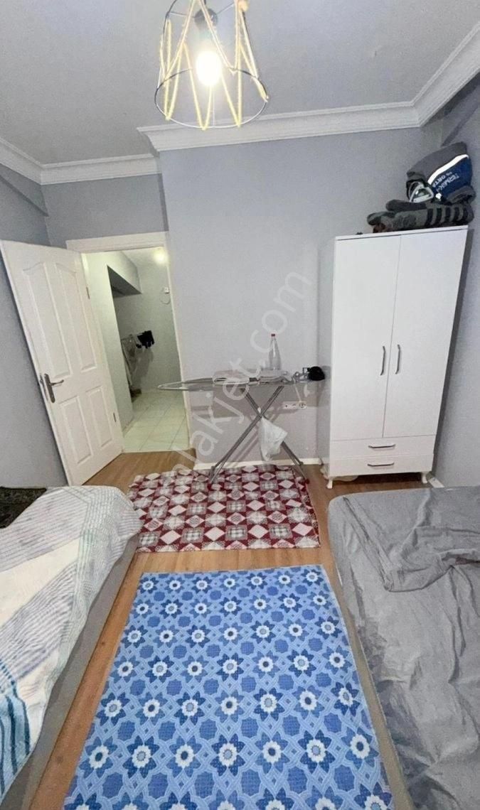 Altınışık'tan Satılık Daire Eşyalı - Görsel 8