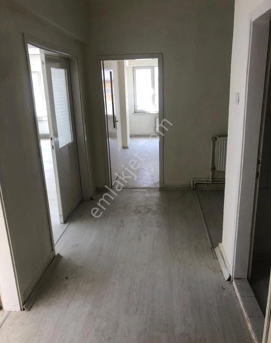 Altınışık'tan Satılık Daire - Görsel 9