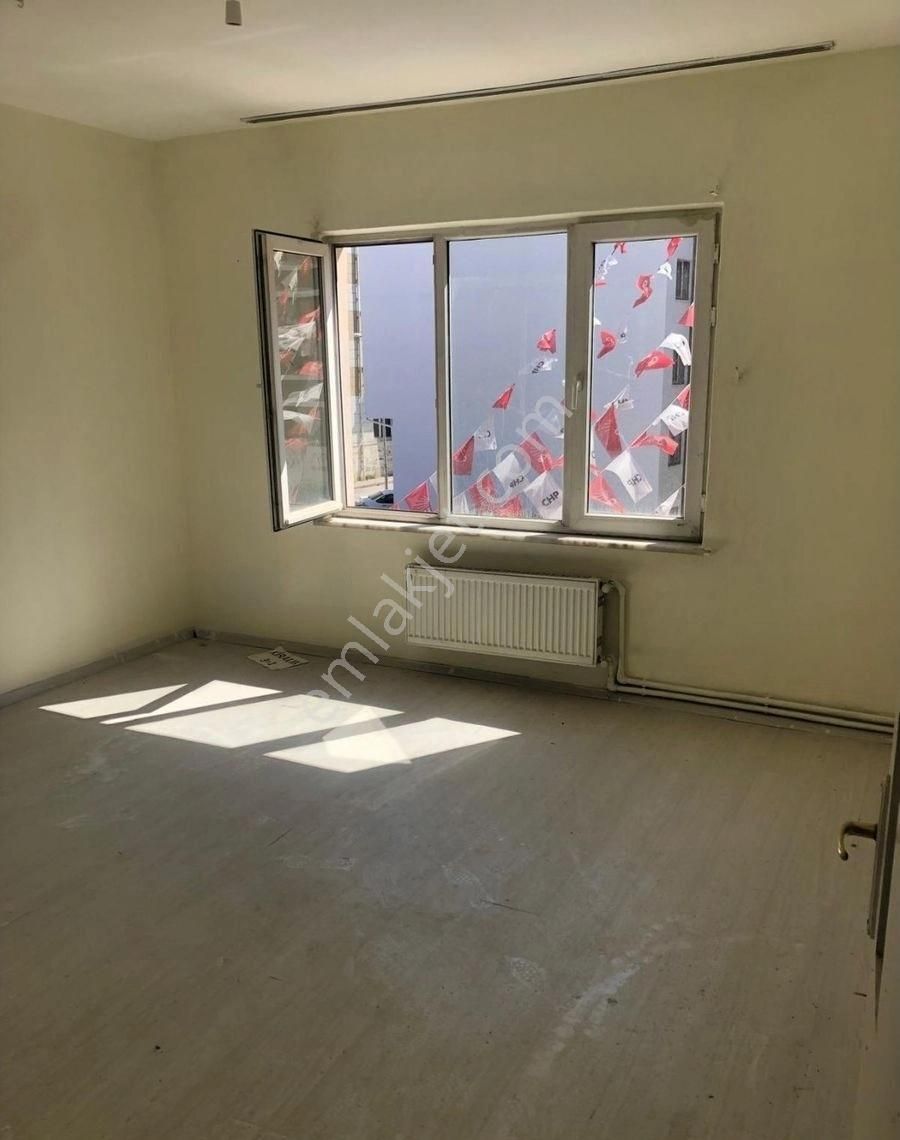 Altınışık'tan Satılık Daire - Görsel 7