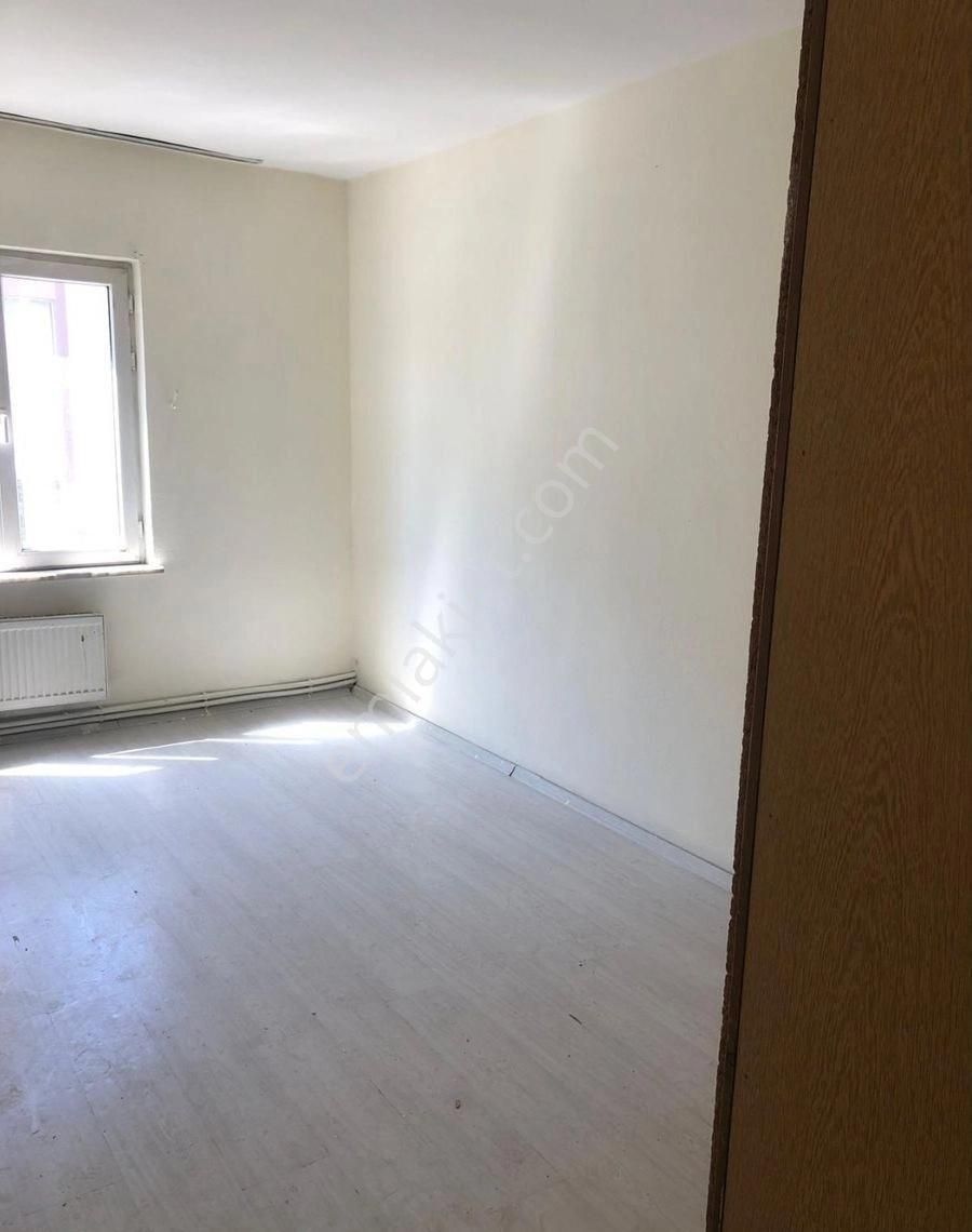 Altınışık'tan Satılık Daire - Görsel 17