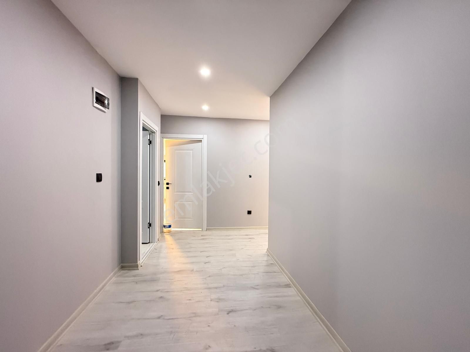 Satılık 5+1 Çatı Dubleks 185m2 Yenidoğan Merkezde - Görsel 18