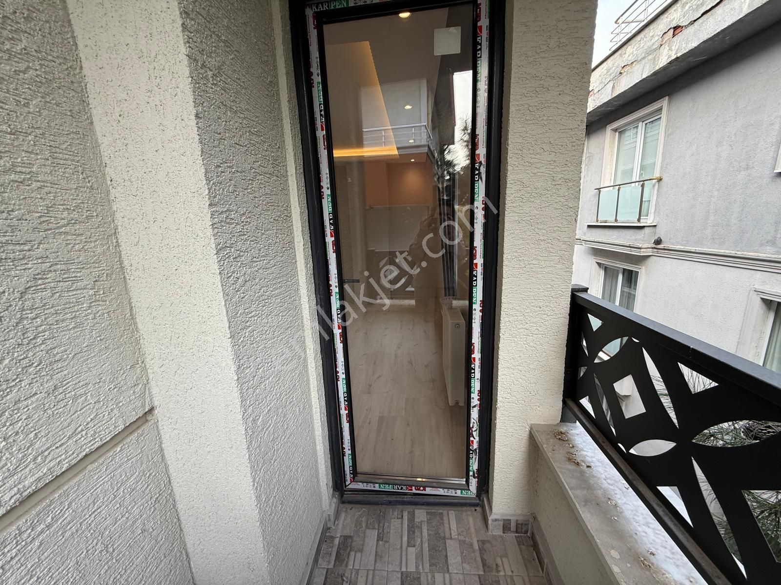 Satılık 5+1 Çatı Dubleks 185m2 Yenidoğan Merkezde - Görsel 14