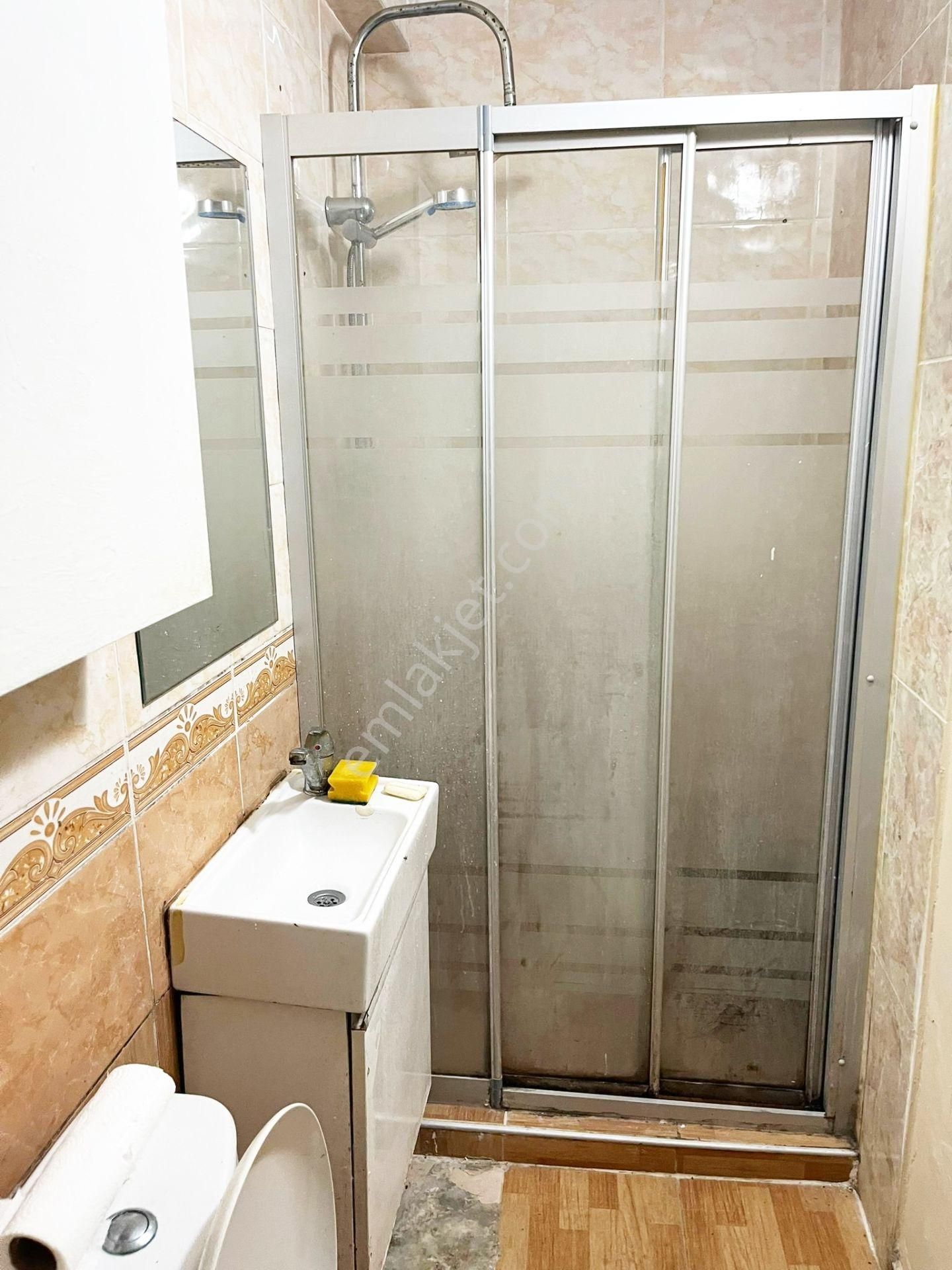 Güven Den Toryum Avm Arkası Metrobüse 5 Dk Eşyalı 1+1 Kiralık Daire - Görsel 4