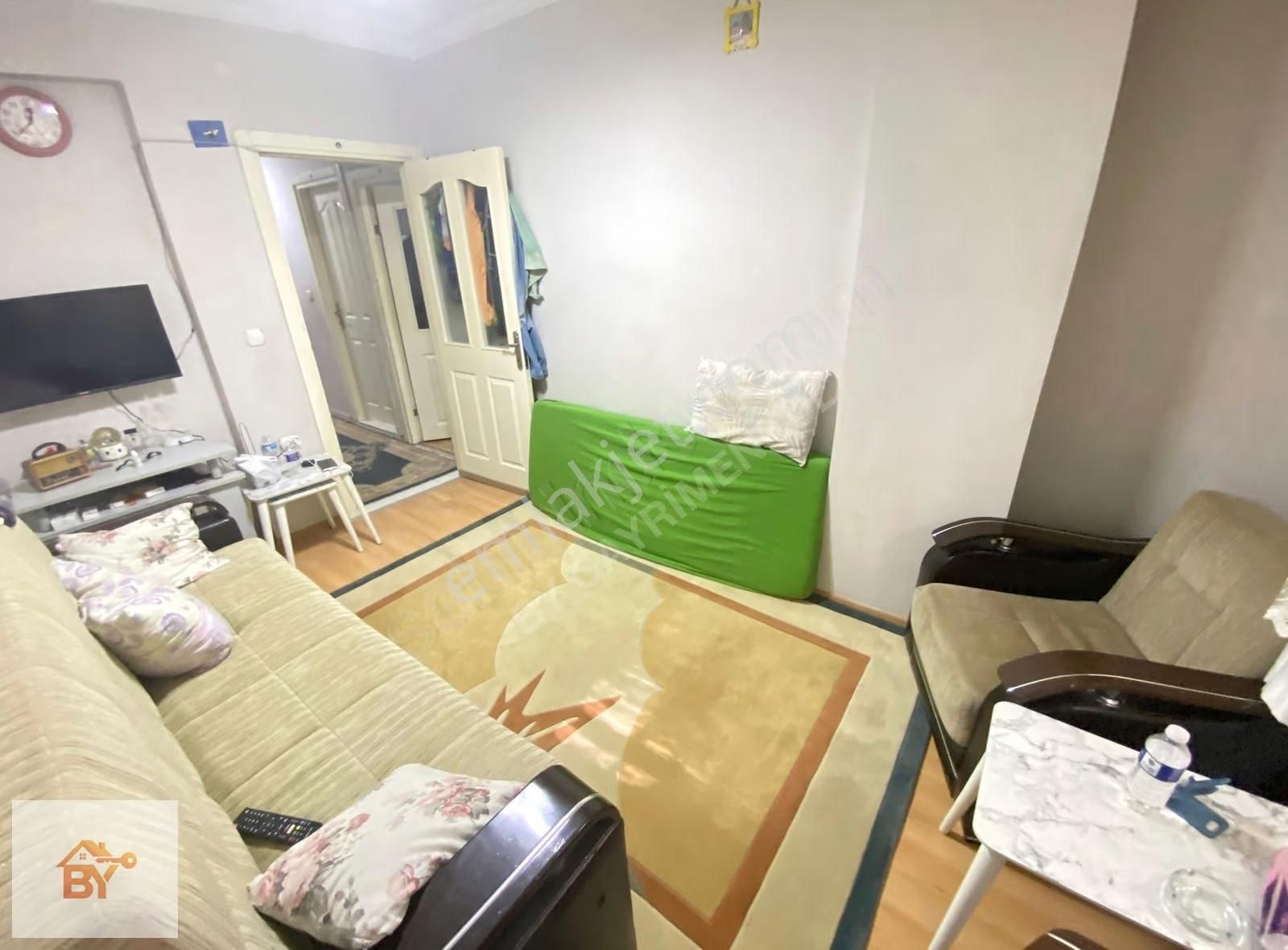 Küçükçekmece Tevfikbey Mah Satılık 2+1 Daire - Görsel 17