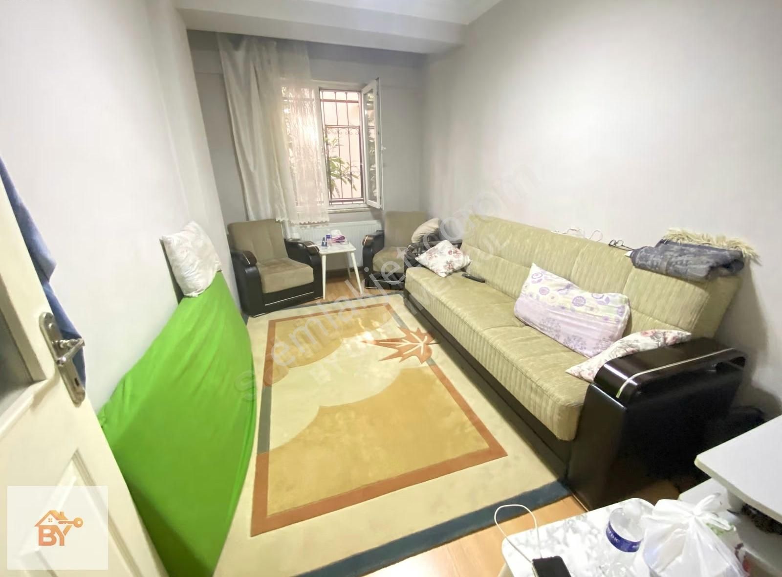 Küçükçekmece Tevfikbey Mah Satılık 2+1 Daire - Görsel 4