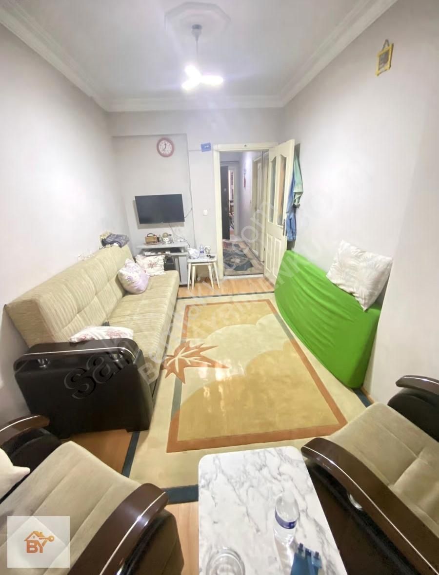 Küçükçekmece Tevfikbey Mah Satılık 2+1 Daire - Görsel 22