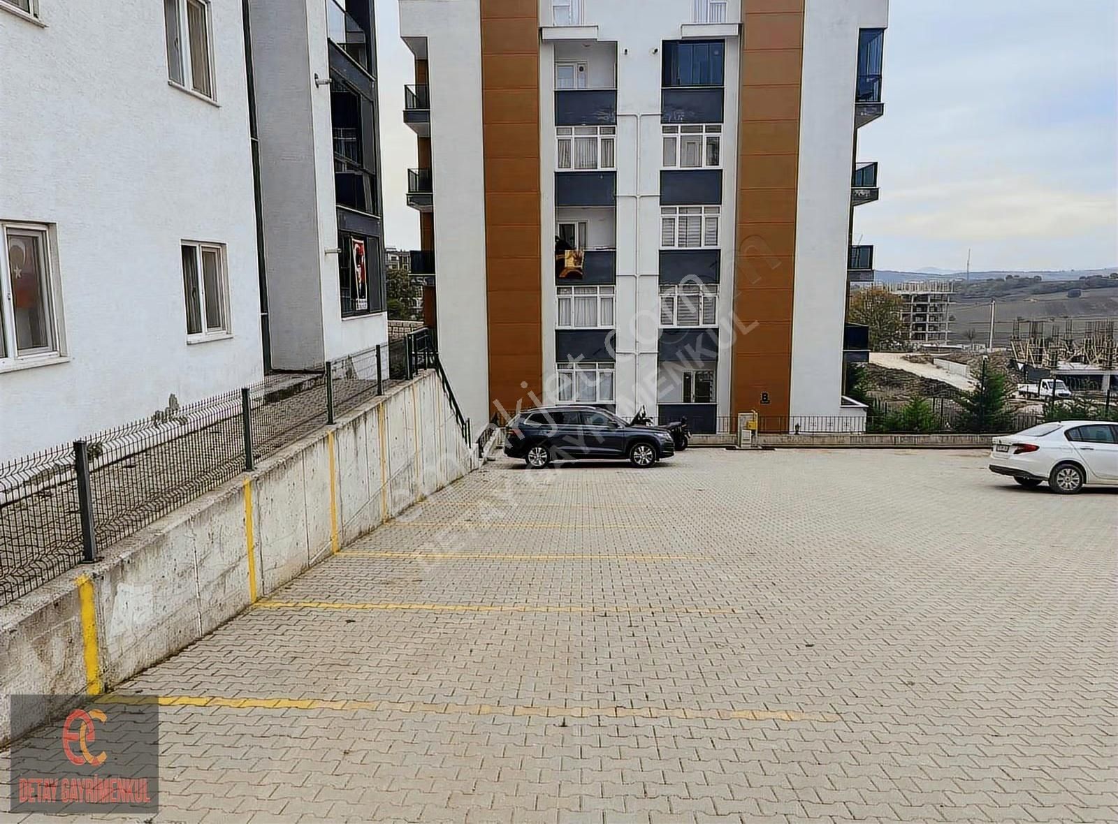 Modern Sitede 2+1 55 M2 Net / 85 M2 Brüt Havuzlu Parklı Ev - Görsel 8