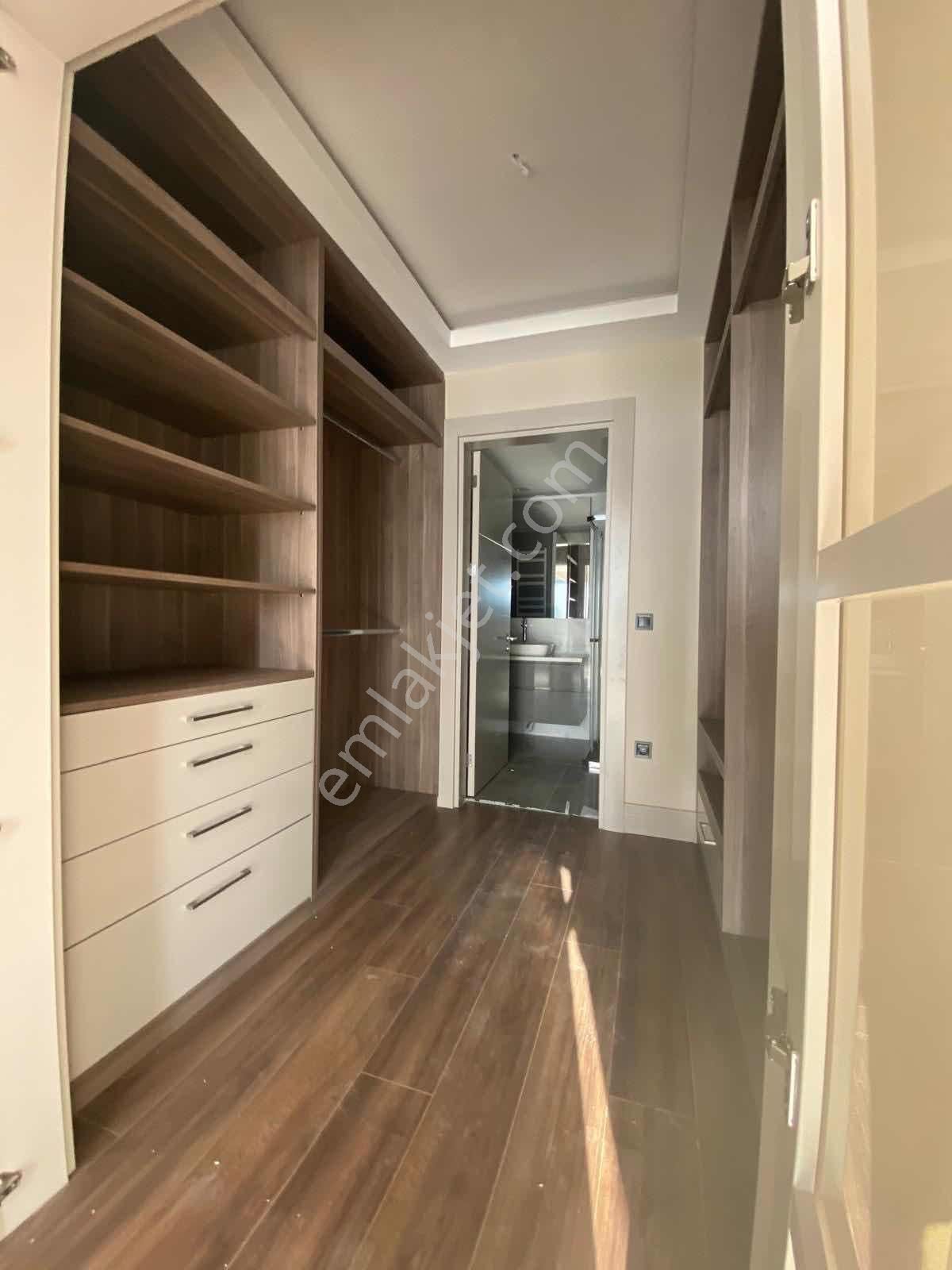 Önerler Semilyon Park Kule Evlerin 3+1 Lüks Daire - Görsel 10