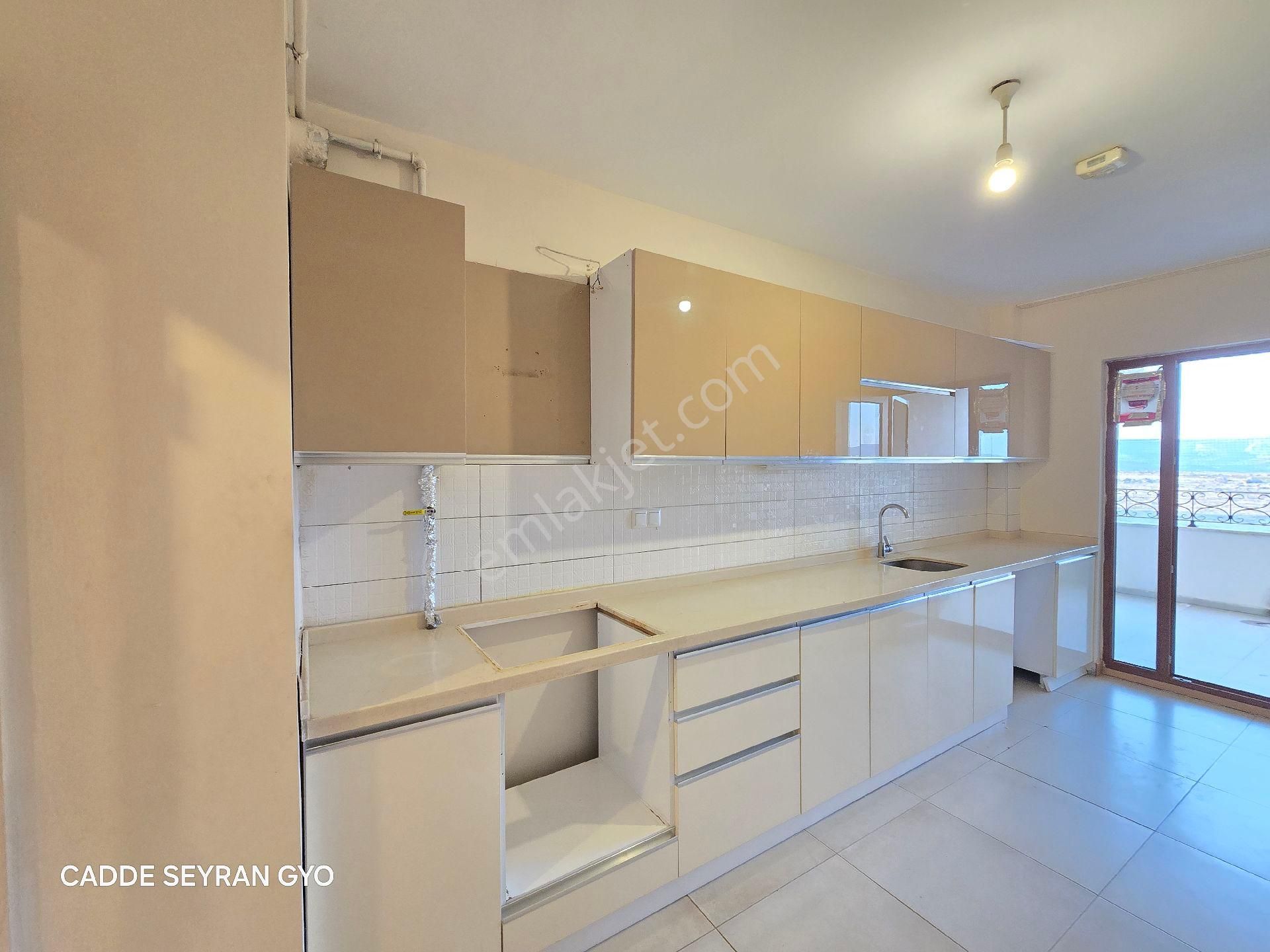 Cadde Seyran'dan Kiralık 3+1 145 M2 Arakat Sarı Toki (memura) - Görsel 4