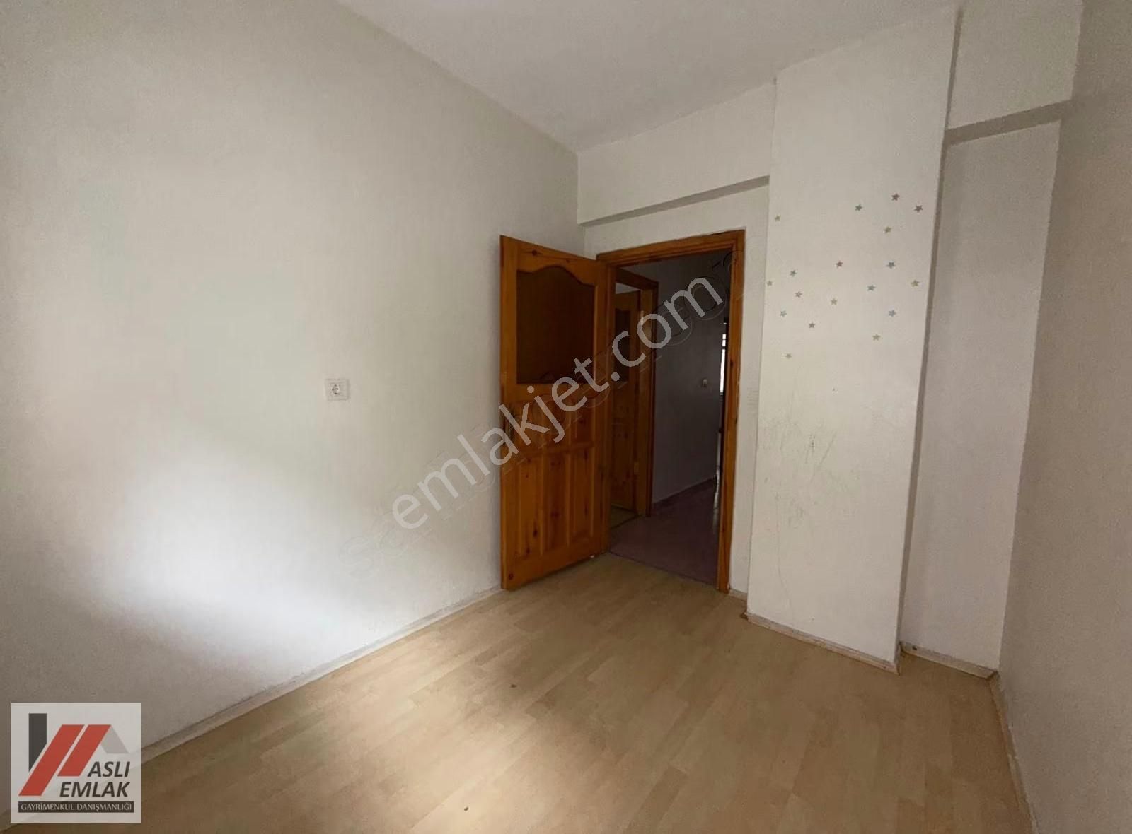 Aslı Emlak'tan Gazi Mah 2+1 Balkonlu Yüksek Giriş - Görsel 2