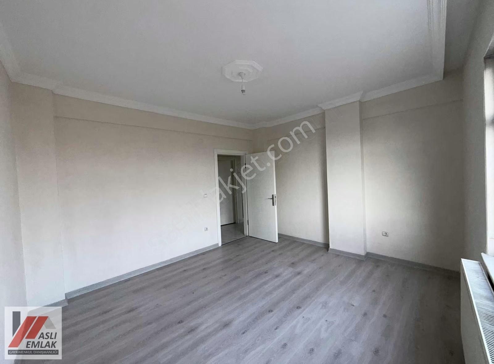 Aslı Emlak'tan Satılık Masrafsız Geniş Daire - Görsel 5