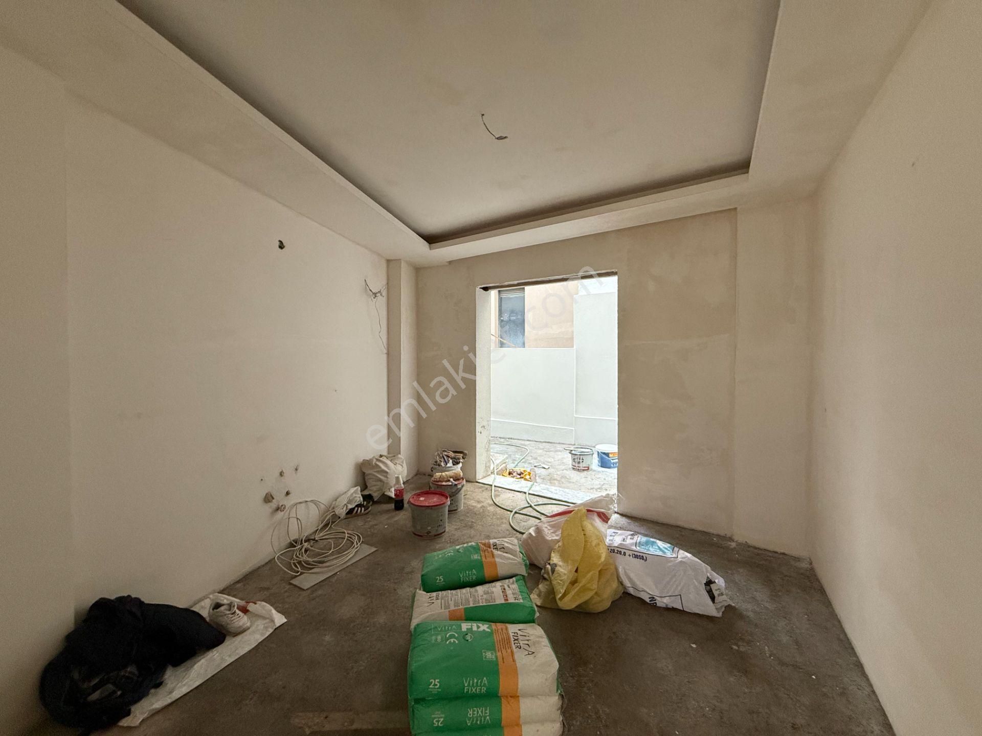 Seferihisar Hıdırlık’ta Kent Merkezinde Teraslı Ve Avlulu Müstakil Dubleks Villa - Görsel 6