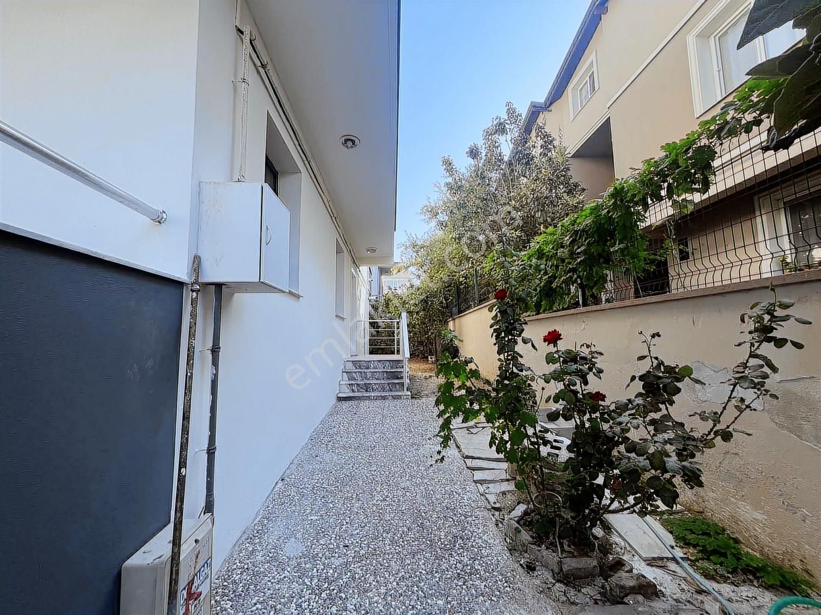 Locate'den Urla M.fevzi Çakmak Mh. Satılık Villa - Görsel 27