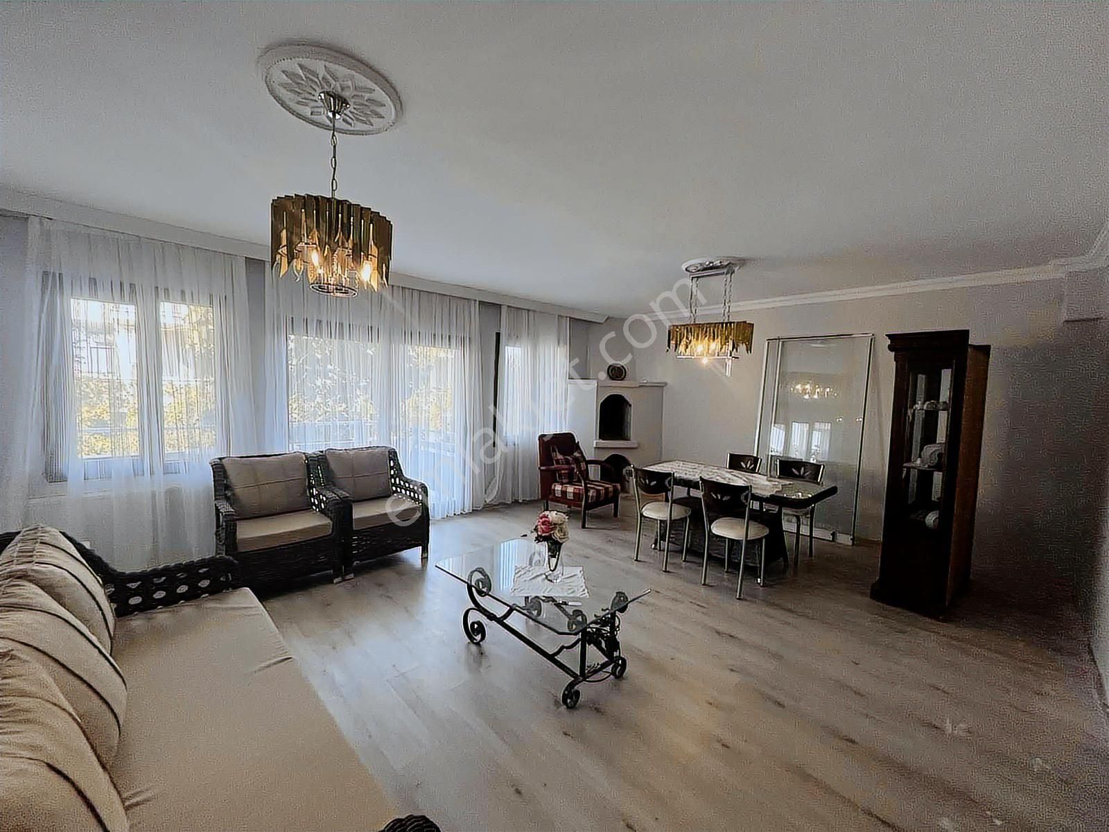 Locate'den Urla M.fevzi Çakmak Mh. Satılık Villa - Görsel 22