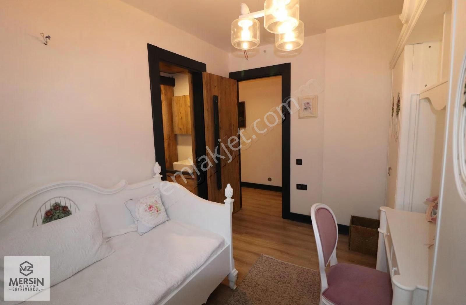 Mezitli Akdeniz Mah Satılık Fırsat 5+1 Rezidans Daire - Görsel 18