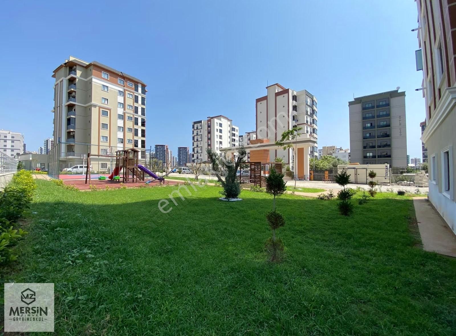 75. Yıl Mahallesinde Merkezi Konumda, İhtiyaçlarınıza Bir Adım - Görsel 12