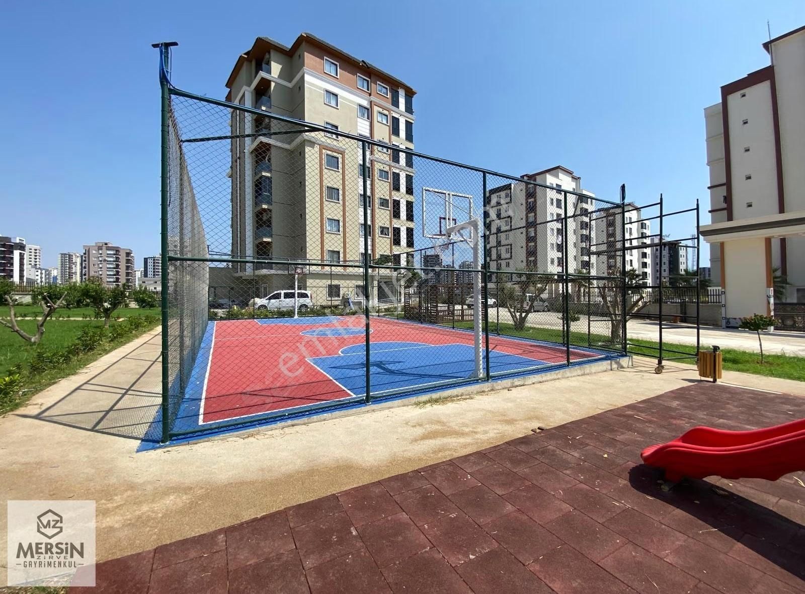 75. Yıl Mahallesinde Merkezi Konumda, İhtiyaçlarınıza Bir Adım - Görsel 7