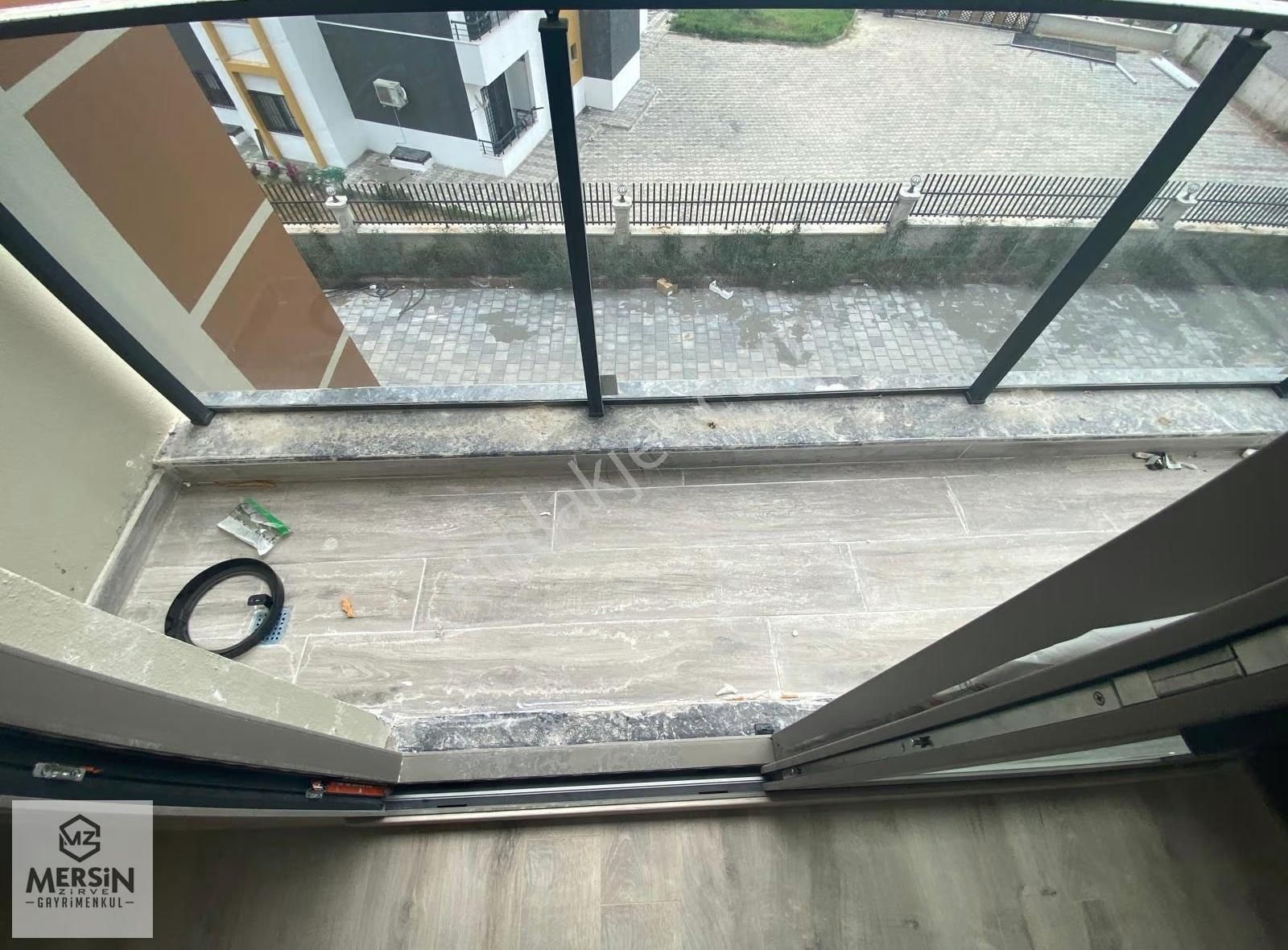 75. Yıl Mahallesinde Merkezi Konumda, İhtiyaçlarınıza Bir Adım - Görsel 21