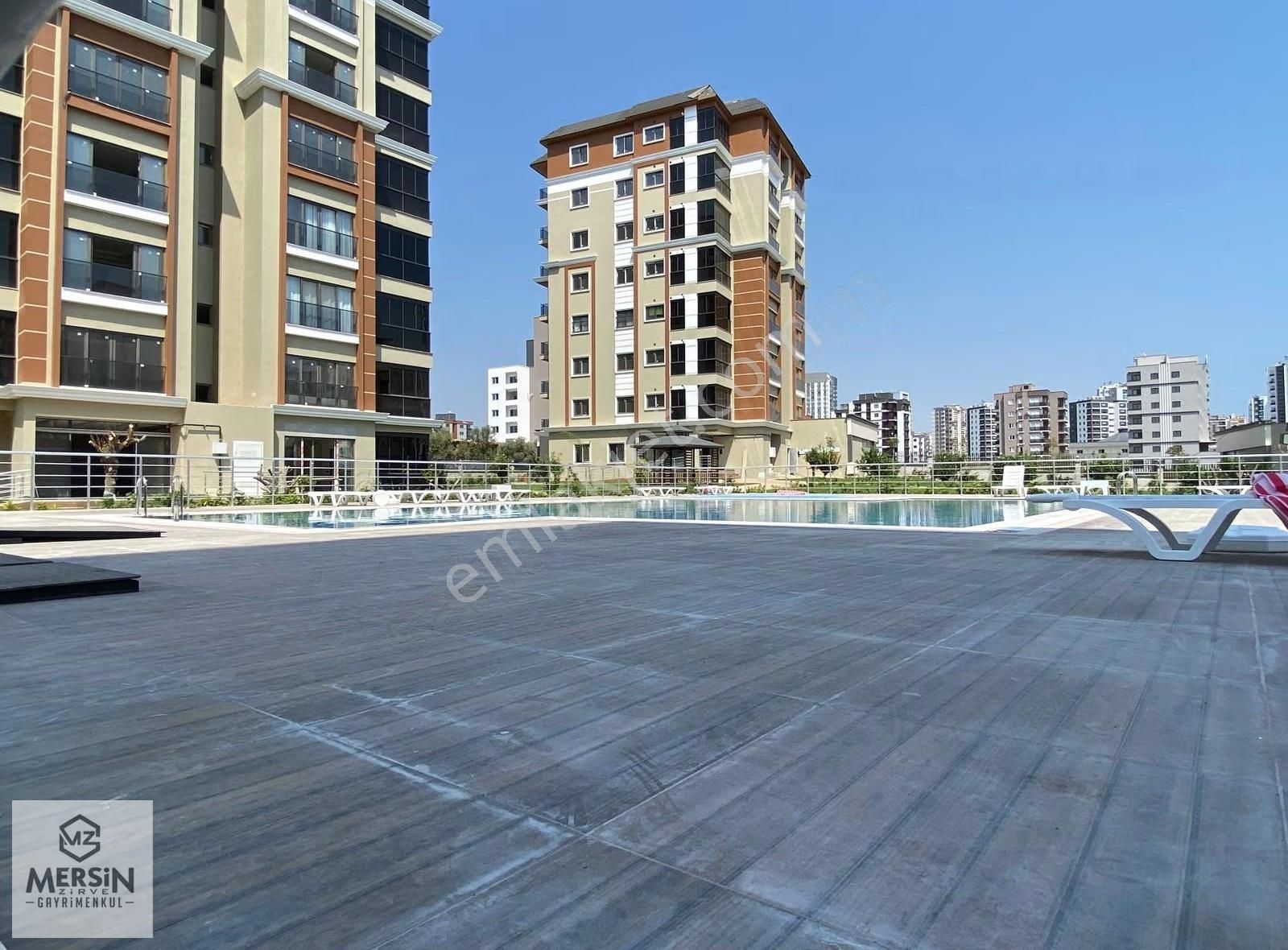 75. Yıl Mahallesinde Merkezi Konumda, İhtiyaçlarınıza Bir Adım - Görsel 11