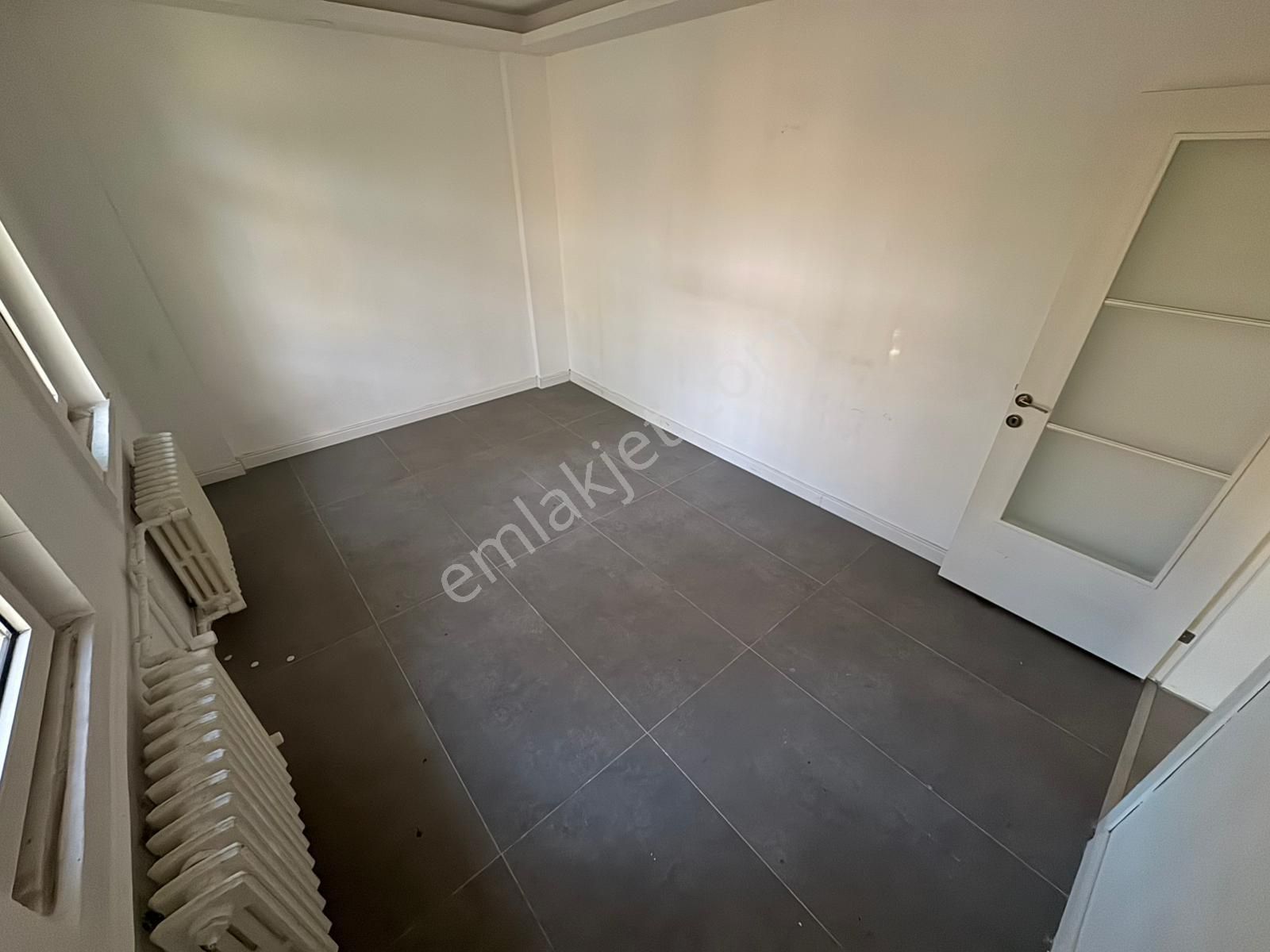 İnönü Mah. Konut Ve Ticariye Uygun Cadde Üzeri 3+1 Müstakil - Görsel 19