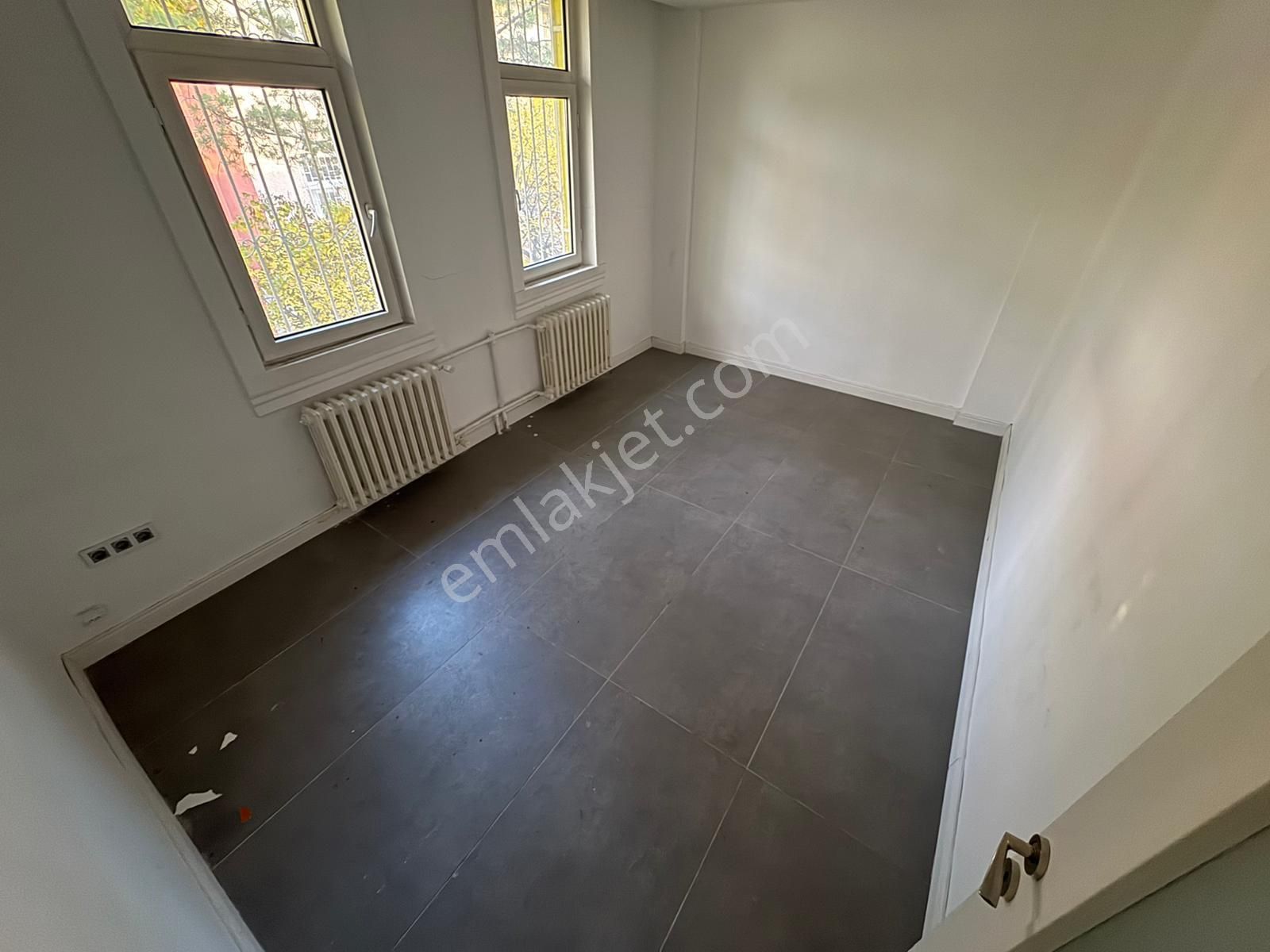 İnönü Mah. Konut Ve Ticariye Uygun Cadde Üzeri 3+1 Müstakil - Görsel 16