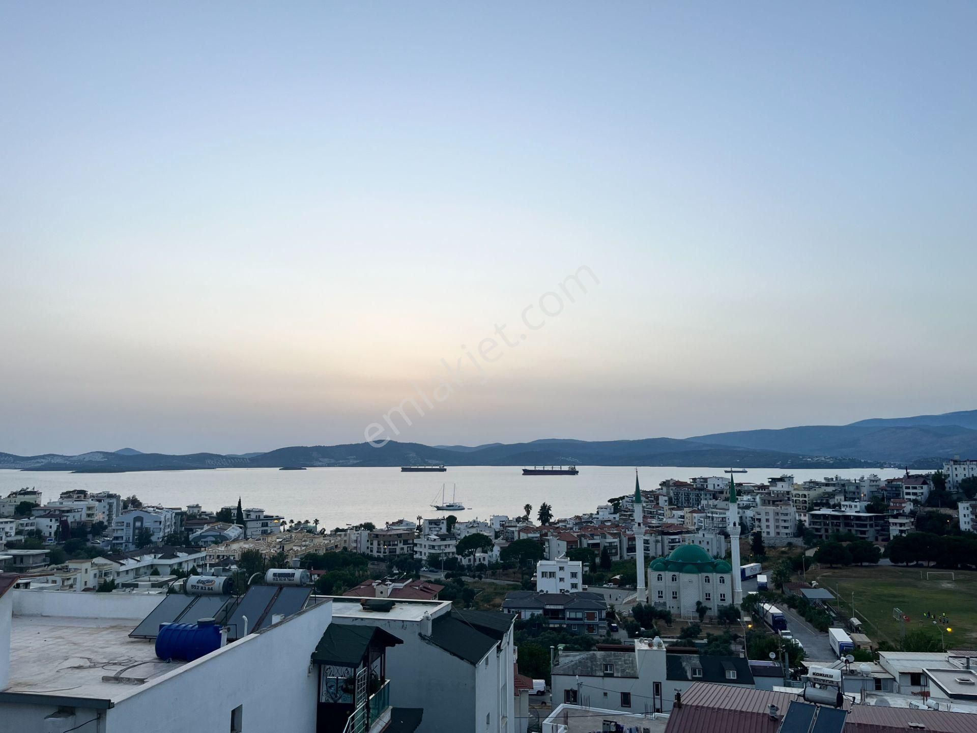 Muğla/milas/güllük'te 2+1 Deniz Manzarasına Hakim Düz Ayak Girişli Kiralık Daire